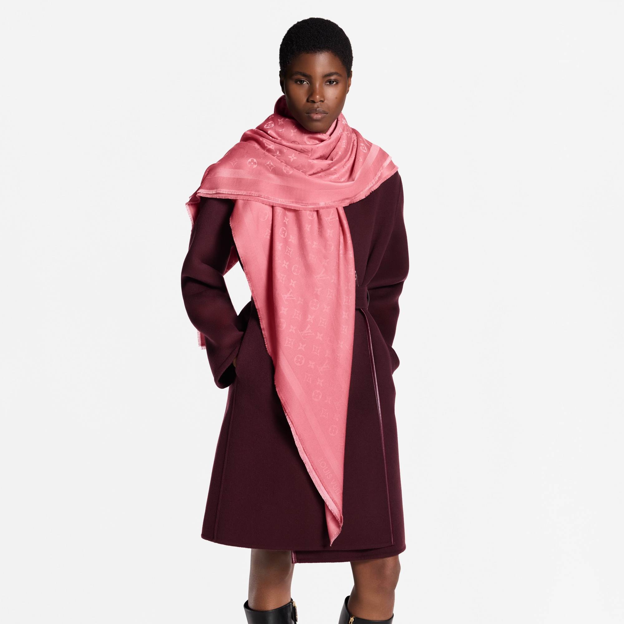Monogram Classic Shawl S00 in Women