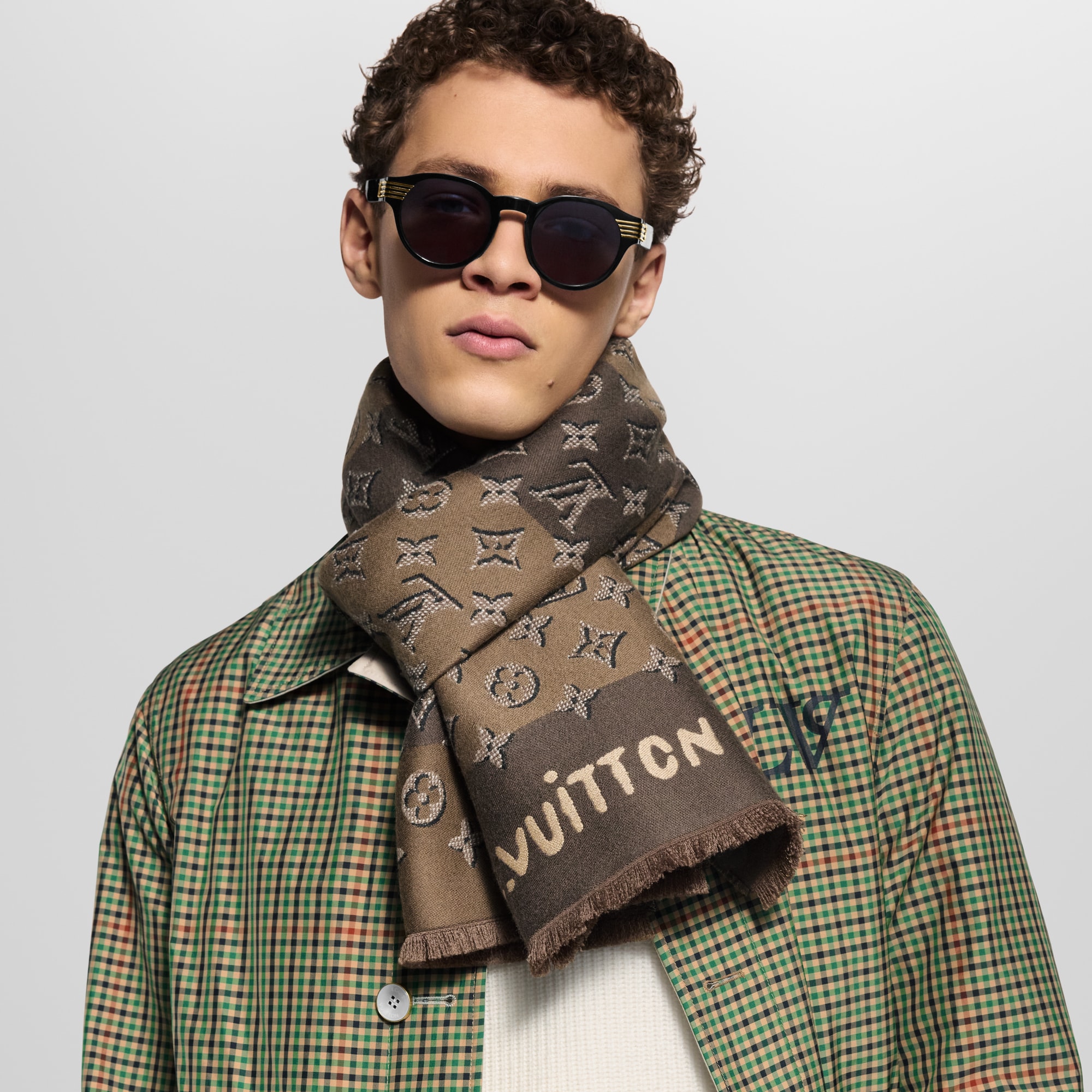 Monogram Heritage Scarf S00 in Men