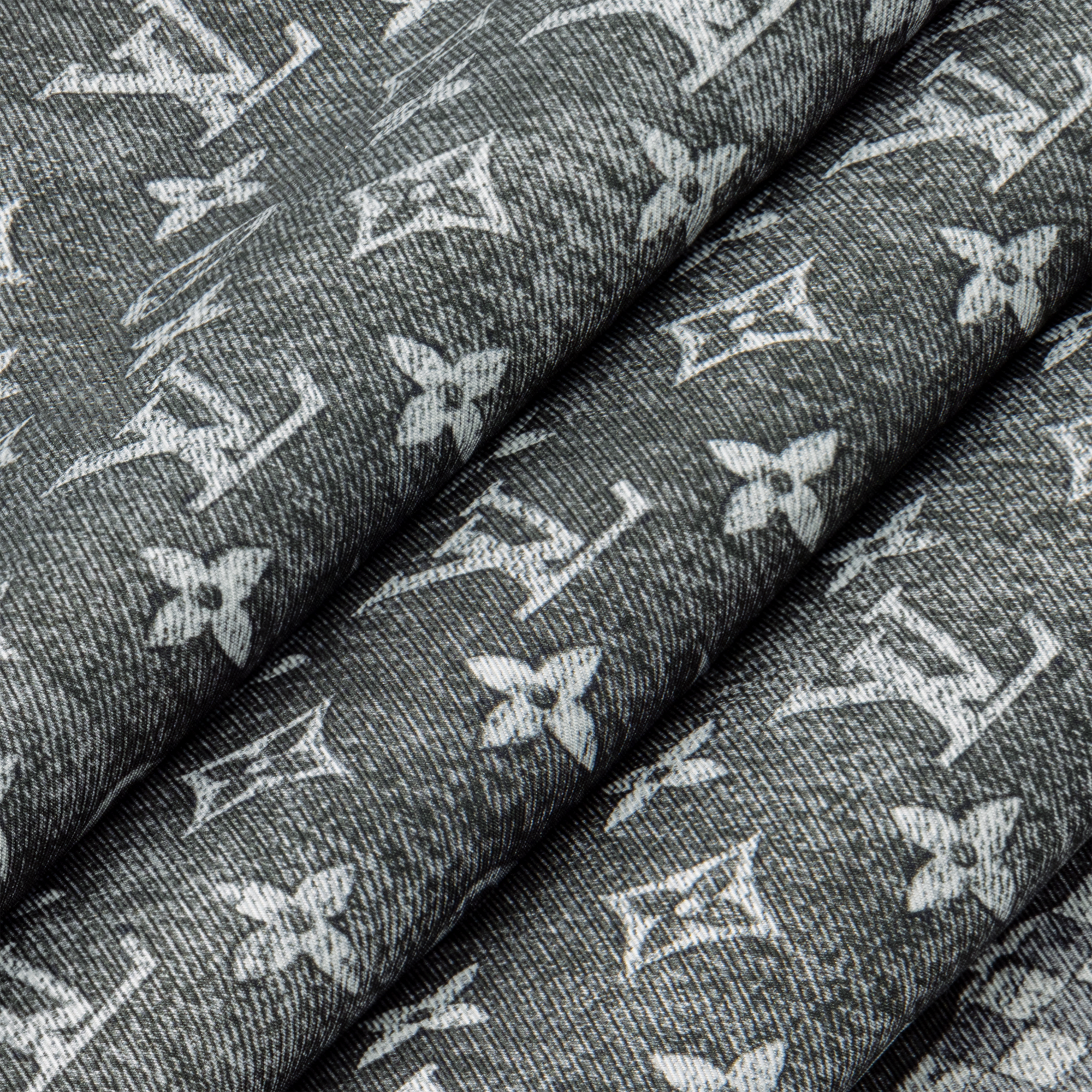 Monogram Infinity Denim Square 90 S00 in Women