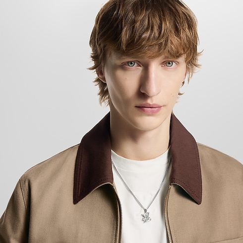 Monogram Row Pendant S00 in Men's Fashion Jewelry Necklaces collections by Louis Vuitton (Product zoom)