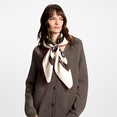 Monogram Silhouette Square 90 S00 in Women's Accessories Silk Squares and Bandeaus collections by Louis Vuitton (Product zoom)