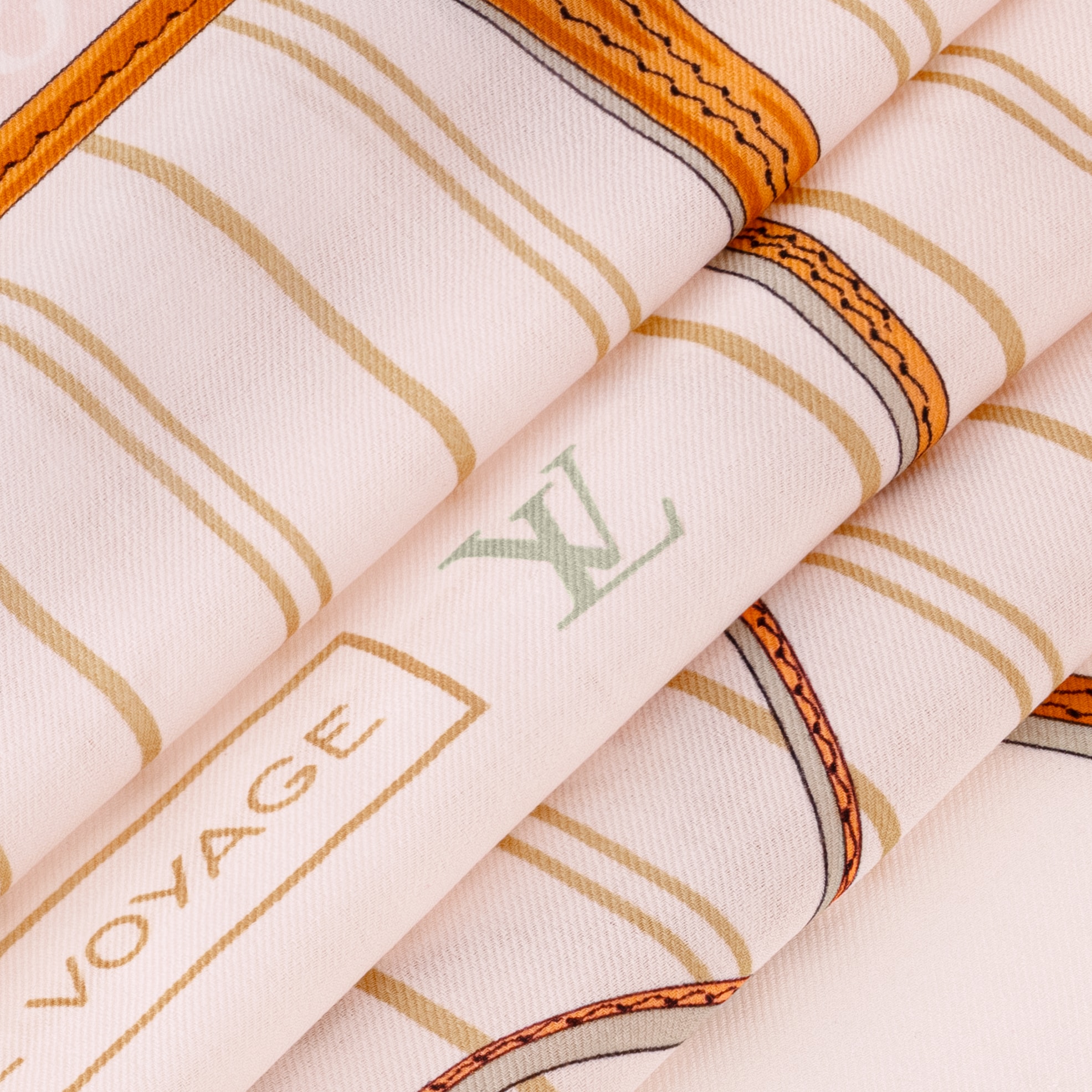 My Neverfull Shawl S00 in Women