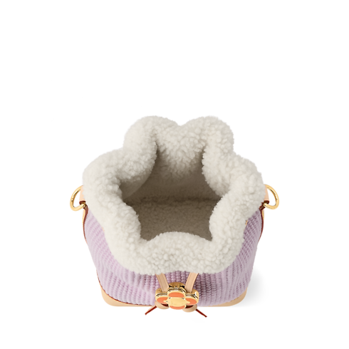 Nano Noé Knit Knot interior view