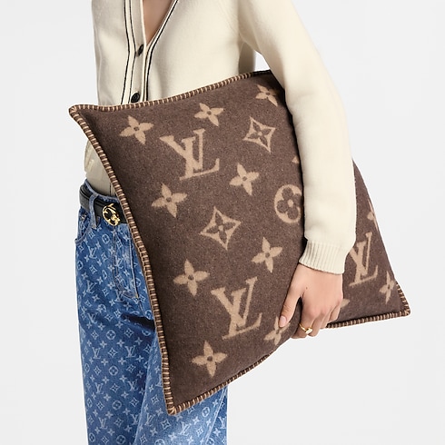 Neo Monogram Cushion cropped worn view