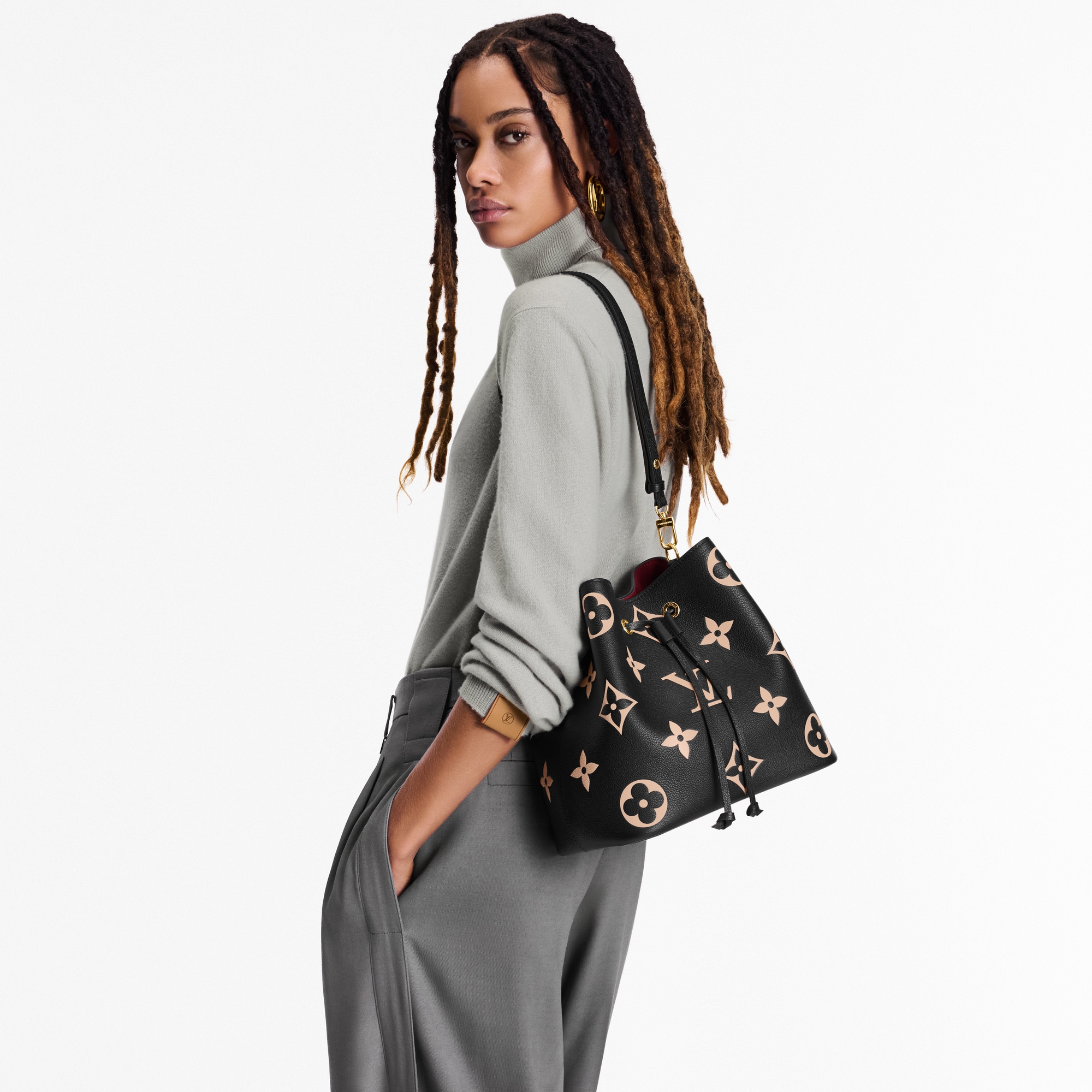 NéoNoé MM Bicolor Monogram Empreinte Leather in Women