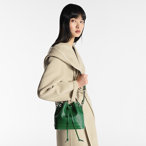 Noé BB Epi Leather in Women's Handbags All Collections collections by Louis Vuitton (Product zoom)