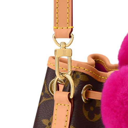 Noé-Where Vivienne Monogram Canvas in Women's Wallets and Small Leather Goods Wallets on Chain and Micro Bags collections by Louis Vuitton (Product zoom)