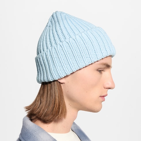 Only LV Beanie S00 in Men's Accessories Hats, Beanies and Socks collections by Louis Vuitton (Product zoom)