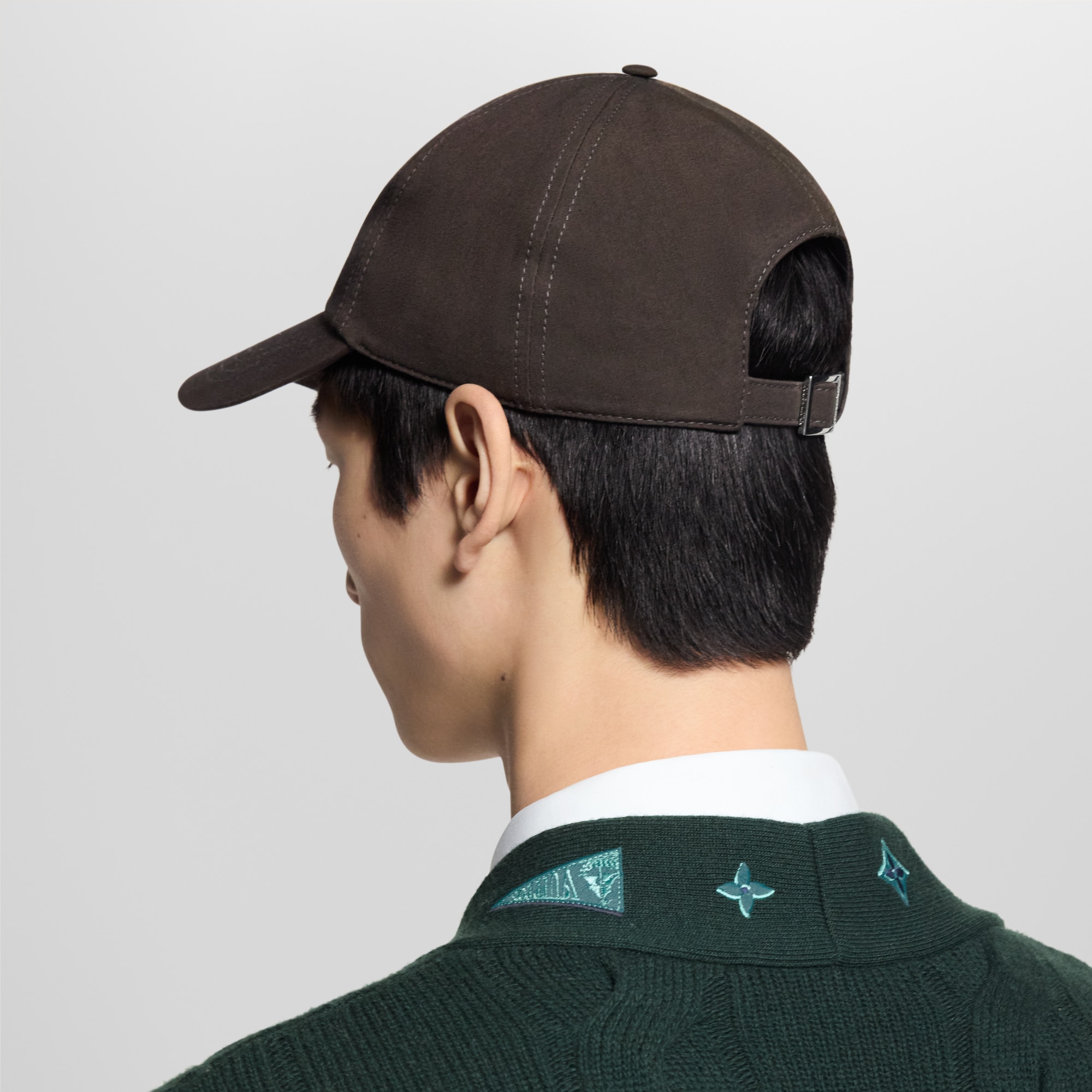Only LV Cap S00 in Men