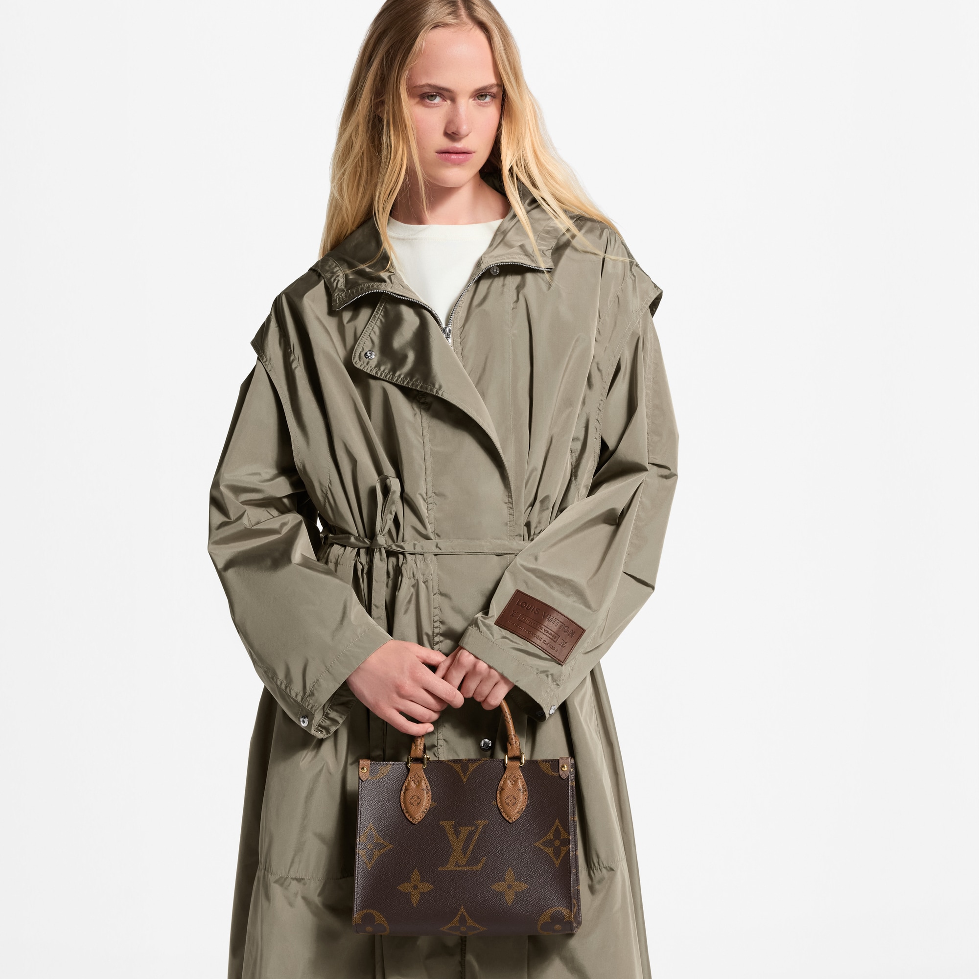 OnTheGo PM Monogram Canvas - Handbags | LOUIS VUITTON