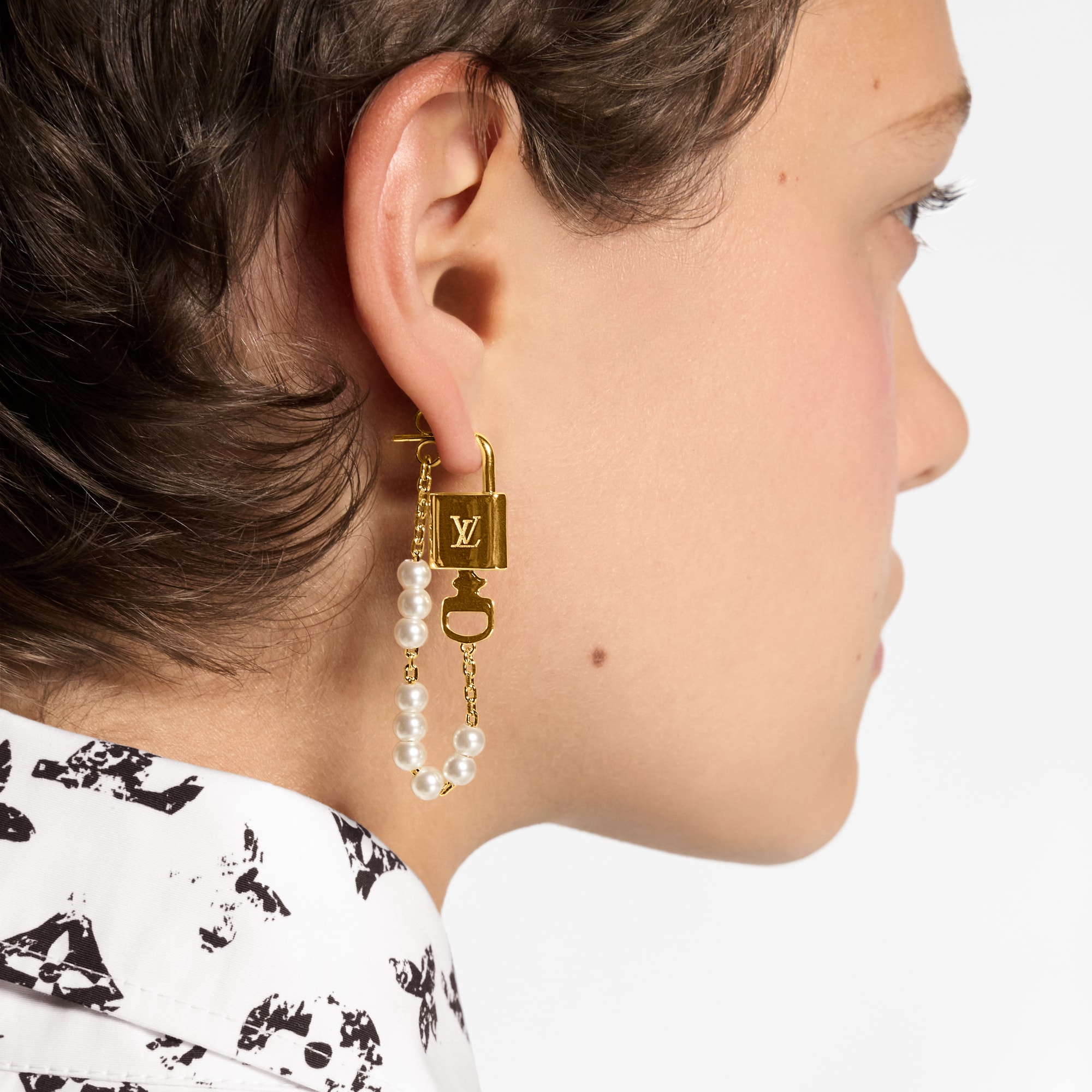 Pearlock Earrings S00 in Women