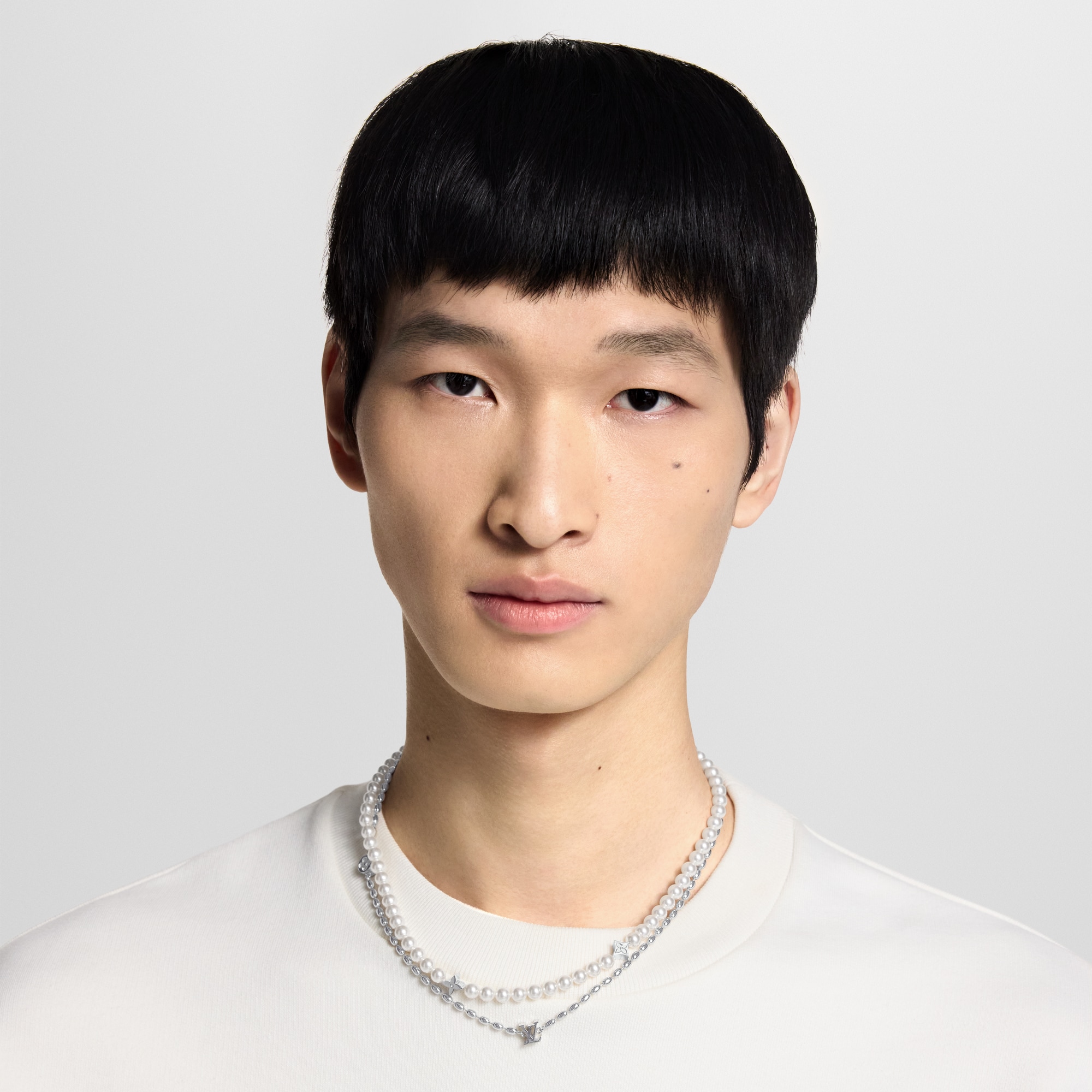 Pearls Fusion Necklace S00 in Men