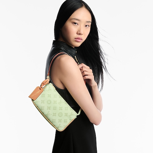 Pochette Accessoires Other Monogram Canvas in Women's Wallets and Small Leather Goods Wallets on Chain and Micro Bags collections by Louis Vuitton (Product zoom)