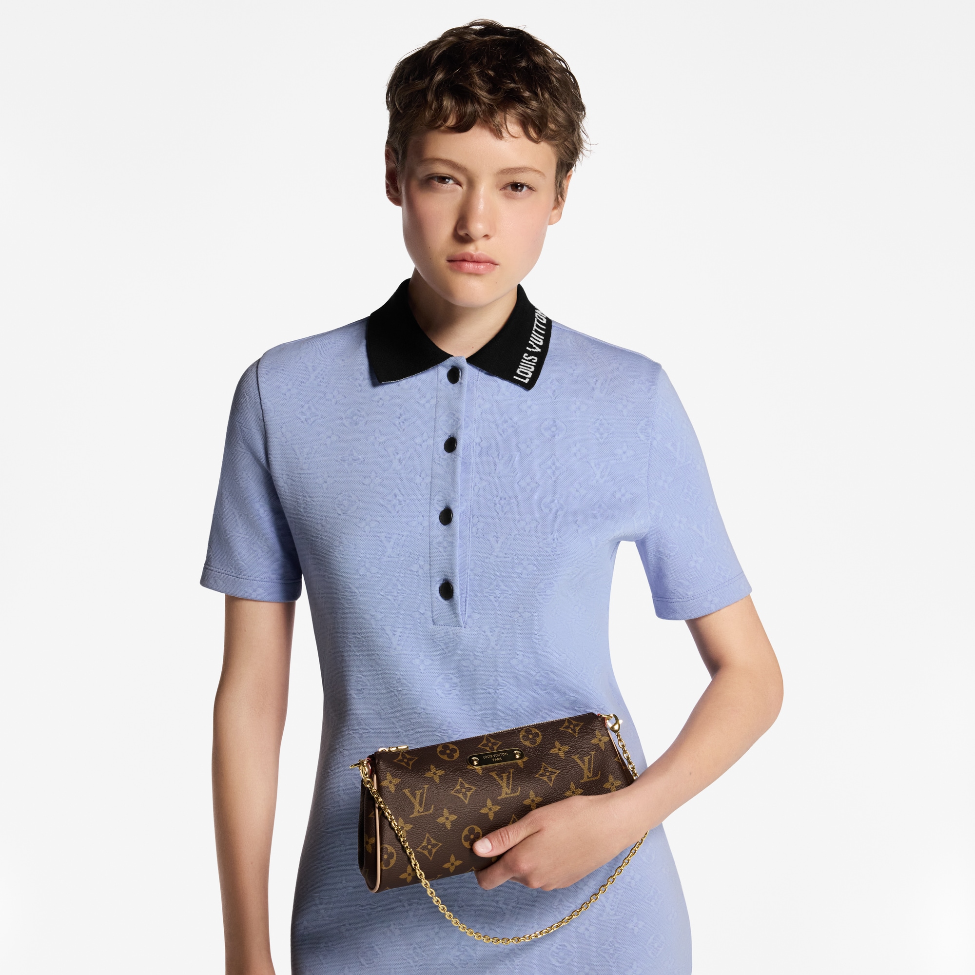 Pochette Eva Monogram Canvas in Women