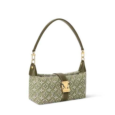 Pochette Mia G82 in Women's Wallets and Small Leather Goods Nano Bags and Chain Wallets collections by Louis Vuitton (Product zoom)