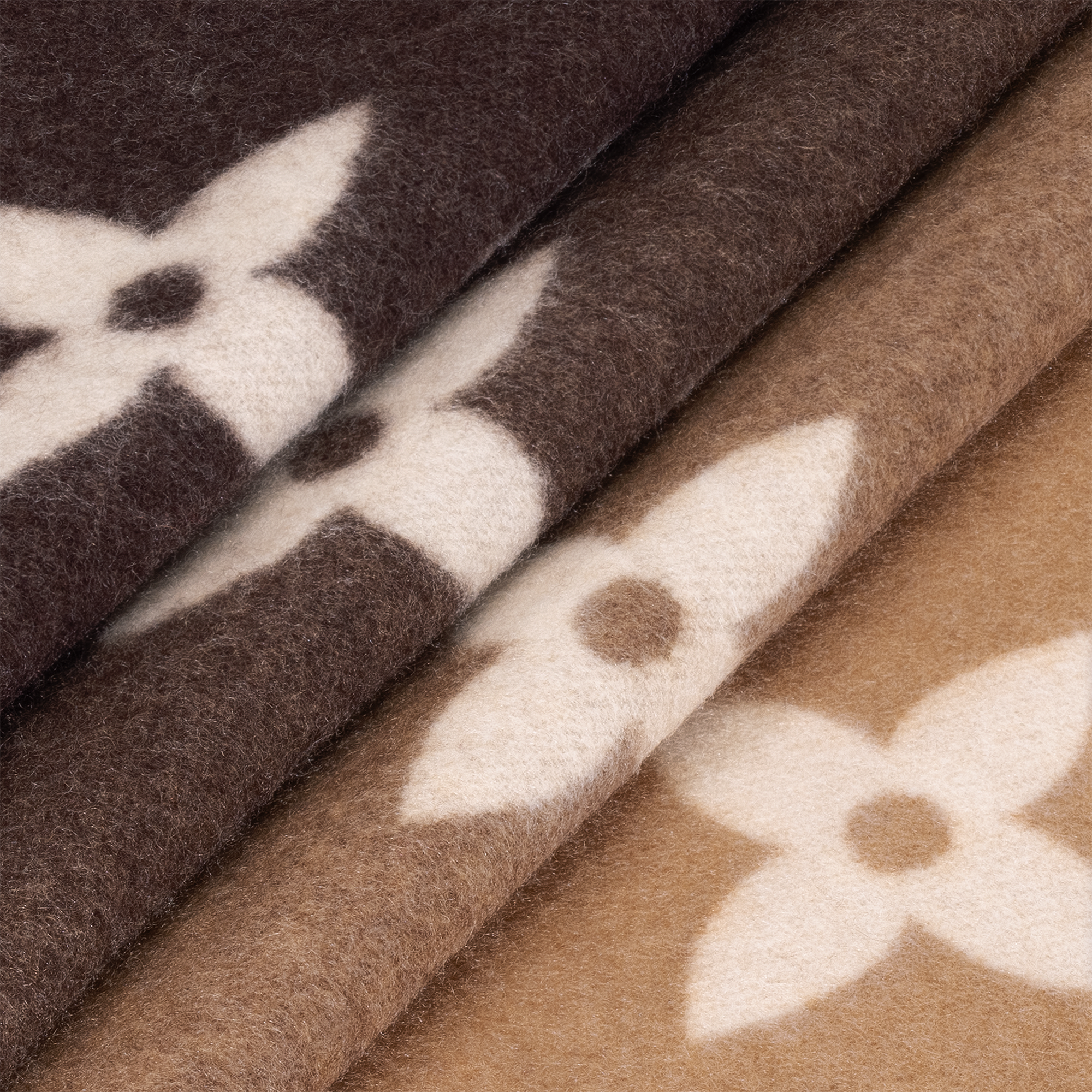 Reykjavik Gradient Scarf S00 in Women