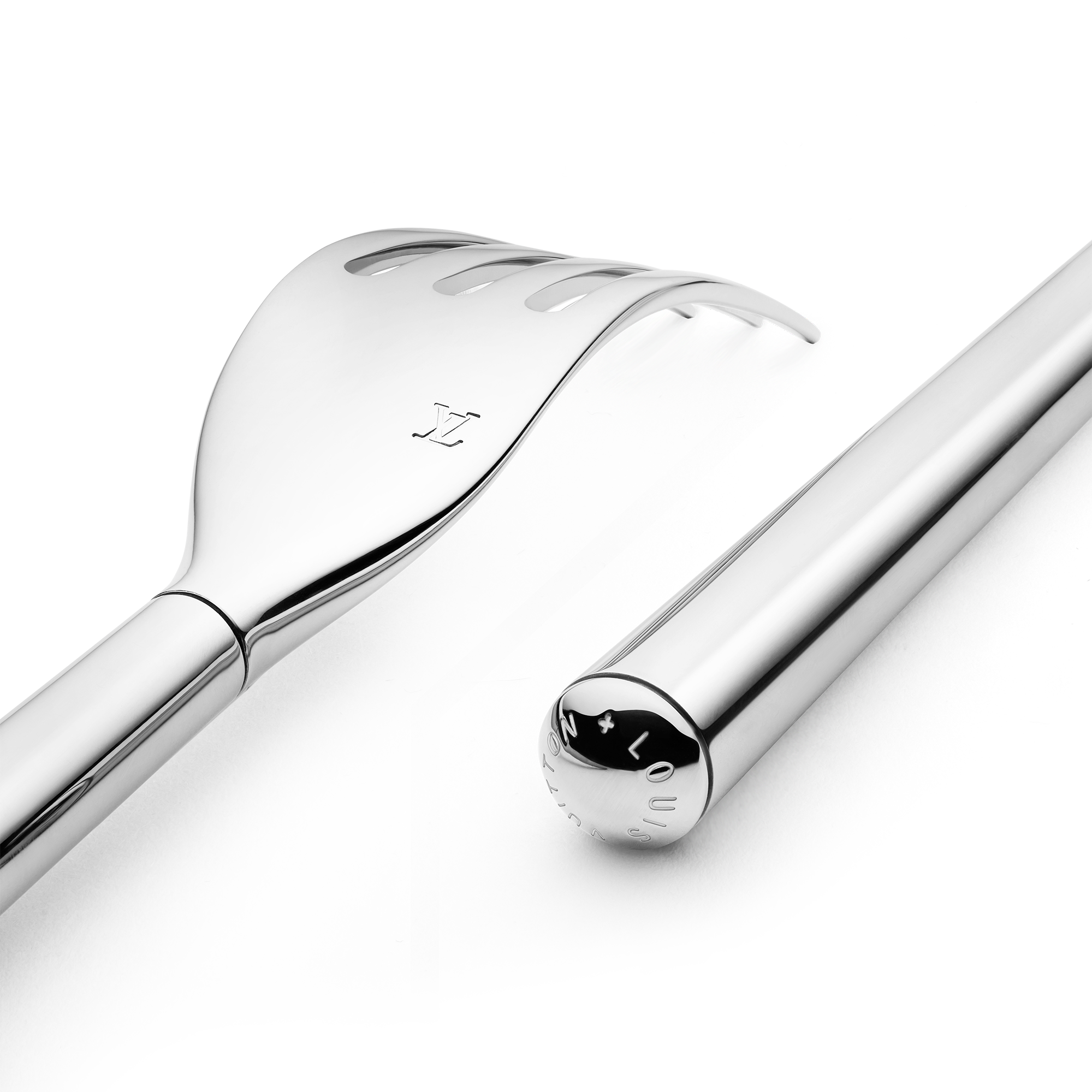 Rivet Dinner Set   in Trunks, Travel and Home