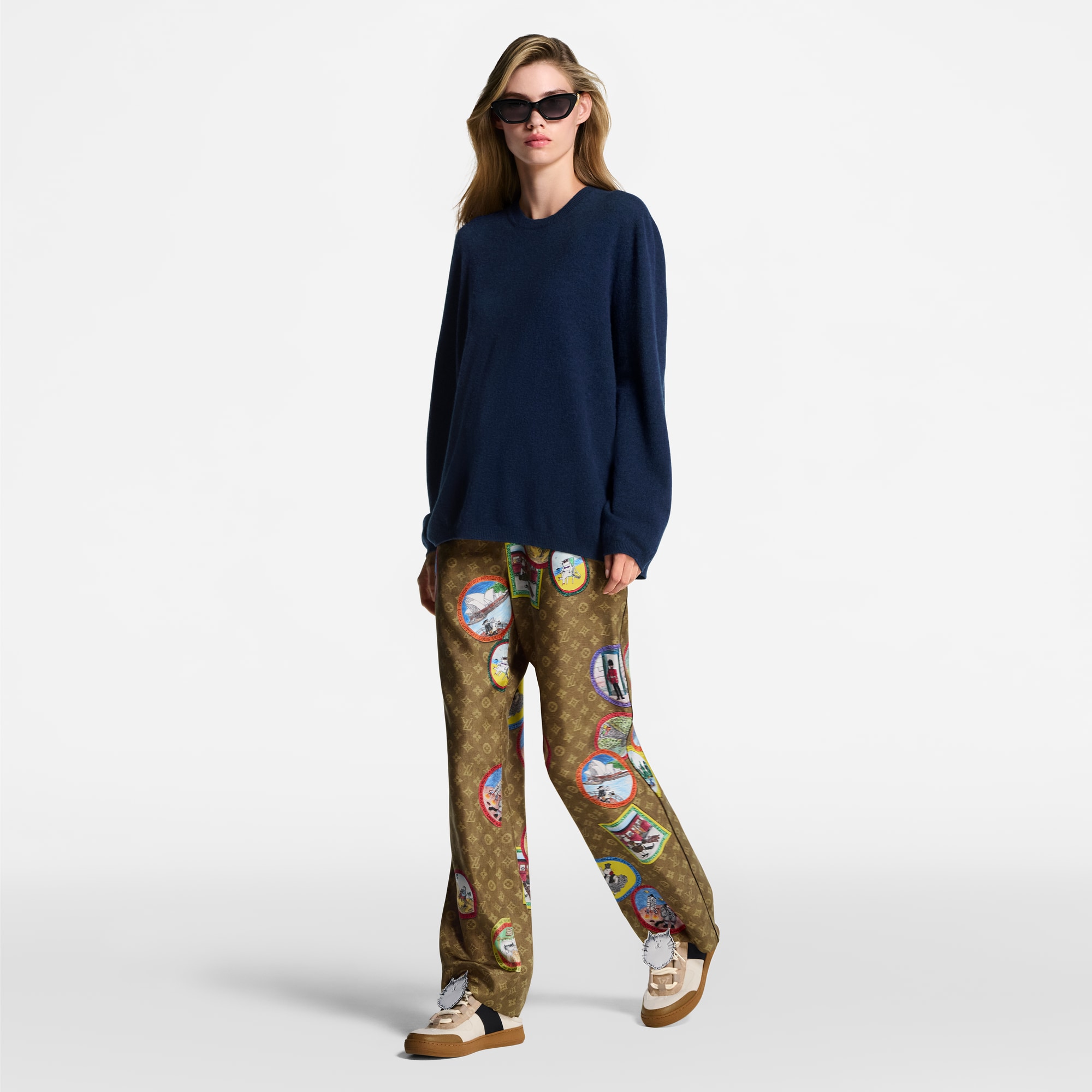 Seamless Cashmere Pullover  in Women