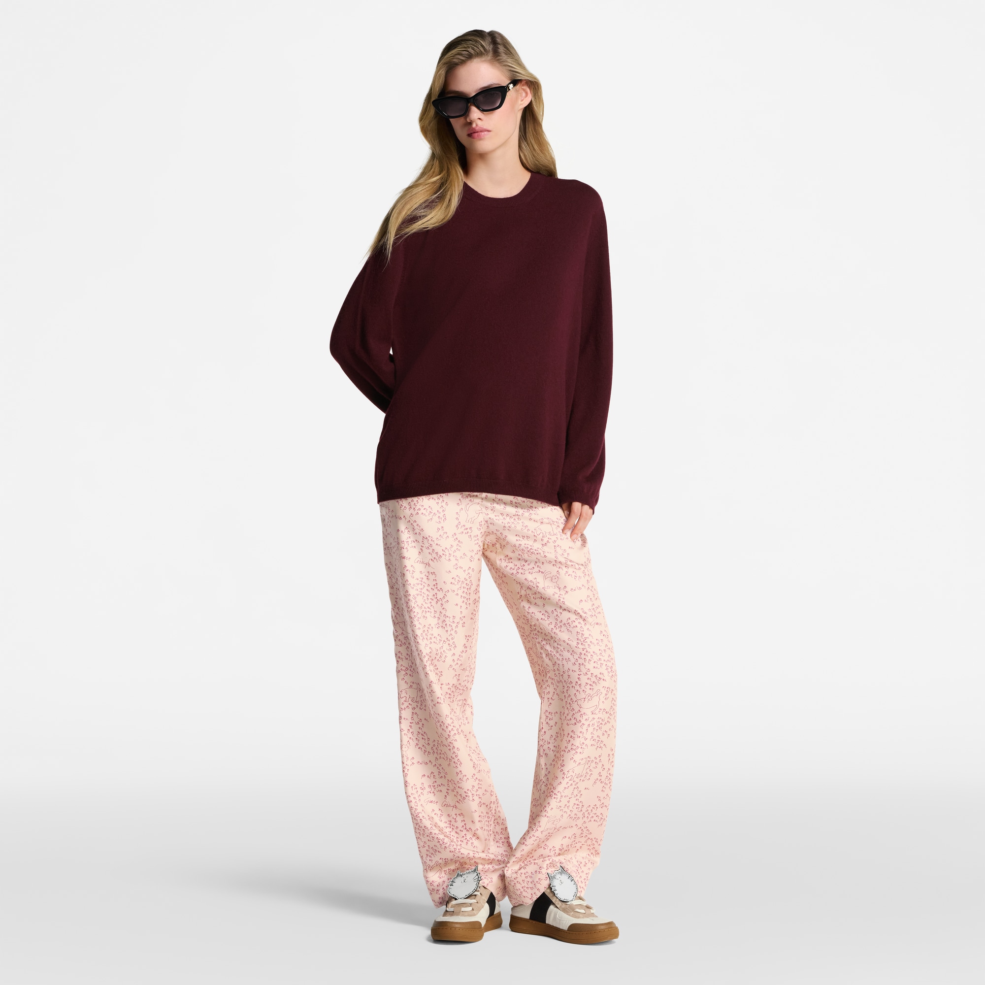Seamless Cashmere Pullover  in Women