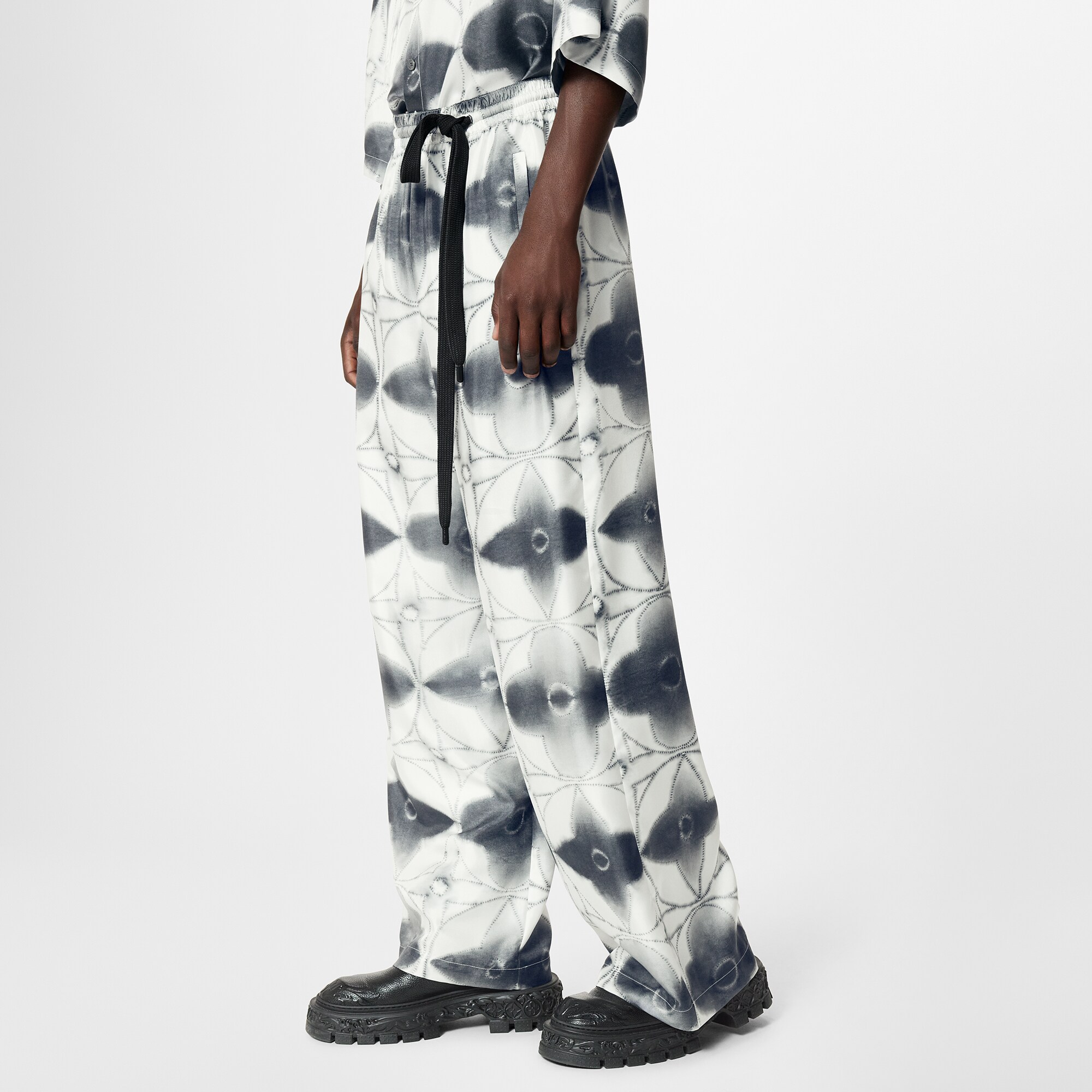 Shoelace Pyjama Pants  in Men