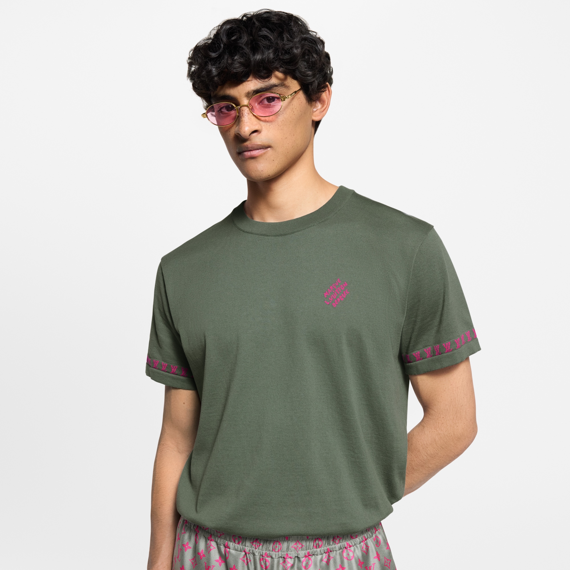 Short-Sleeved Signature Crewneck  in Men