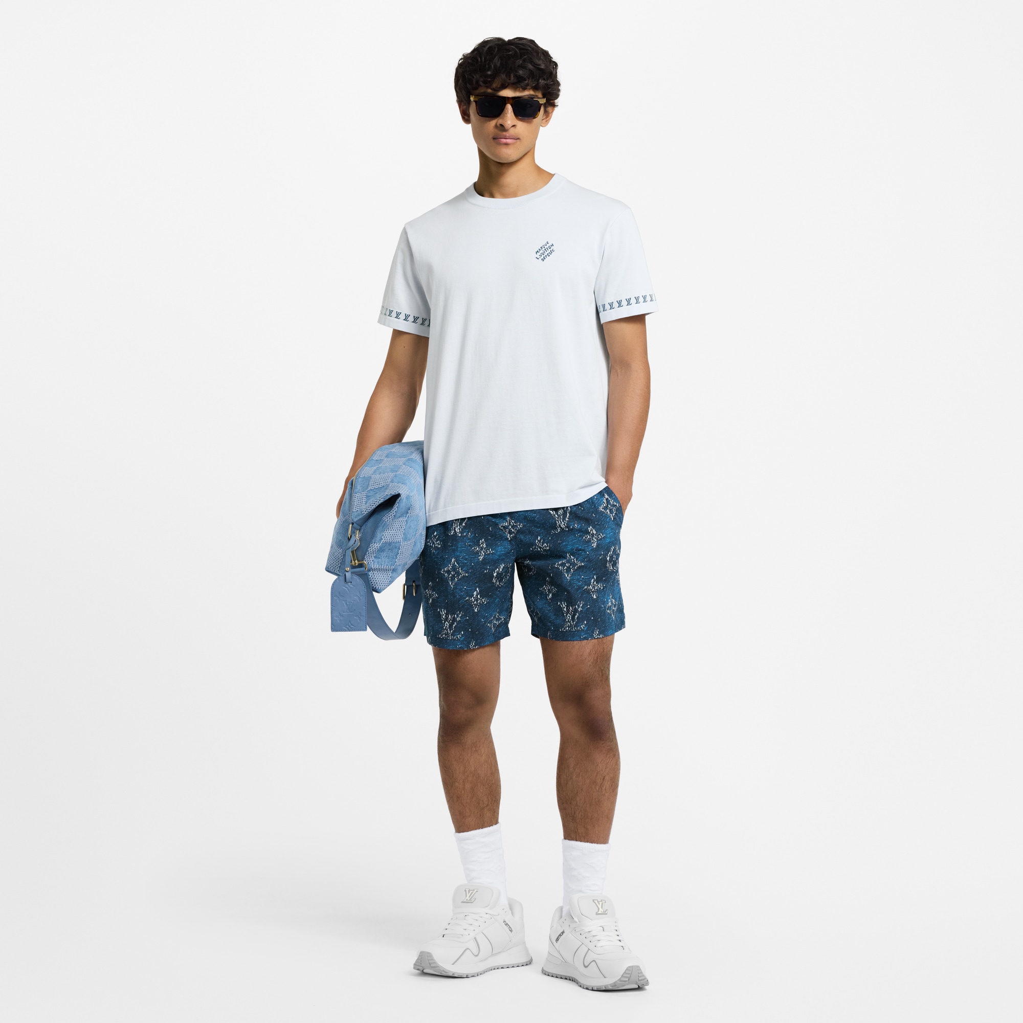 Short-Sleeved Signature Crewneck  in Men