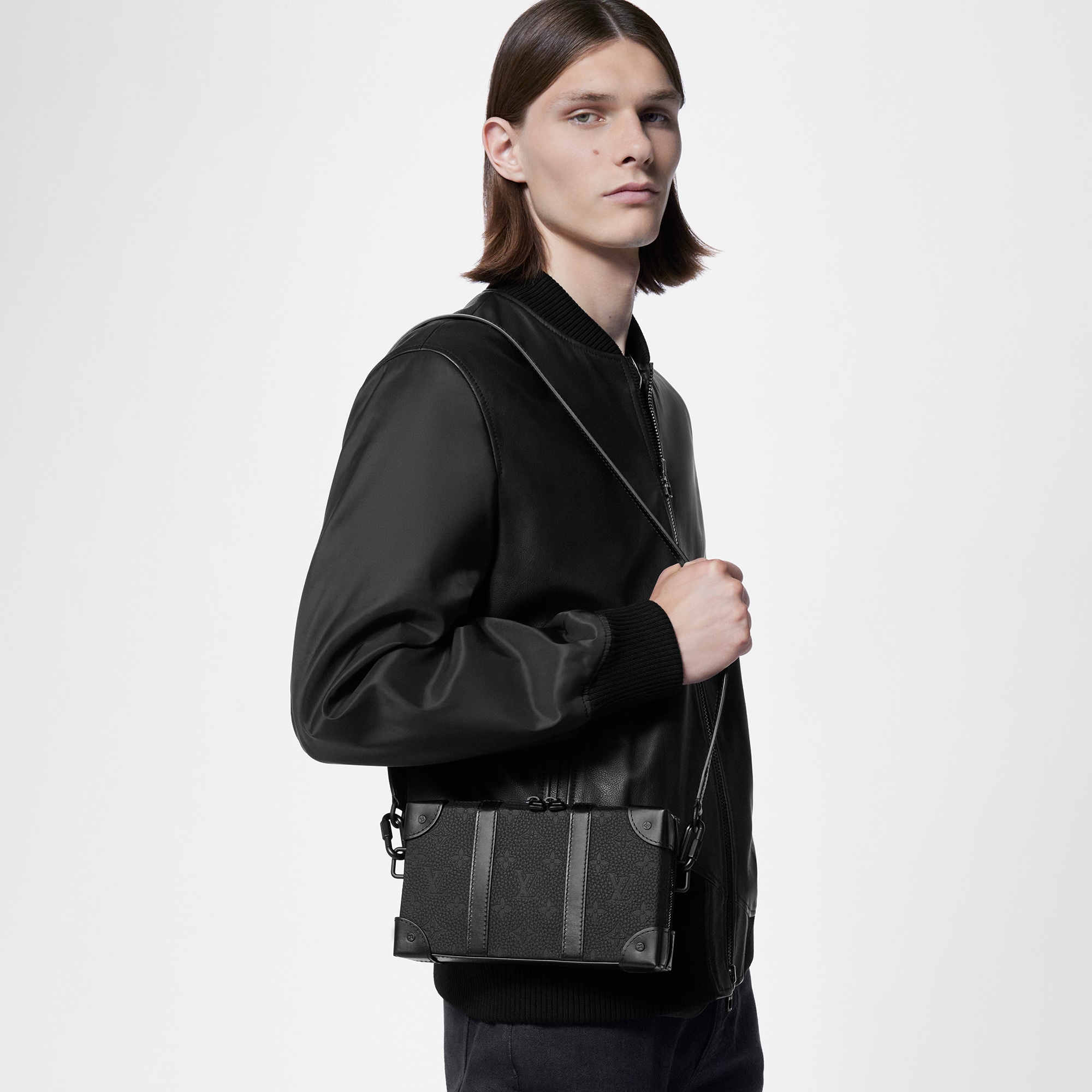 Soft Trunk Wallet Monogram Taurillon Leather in Men