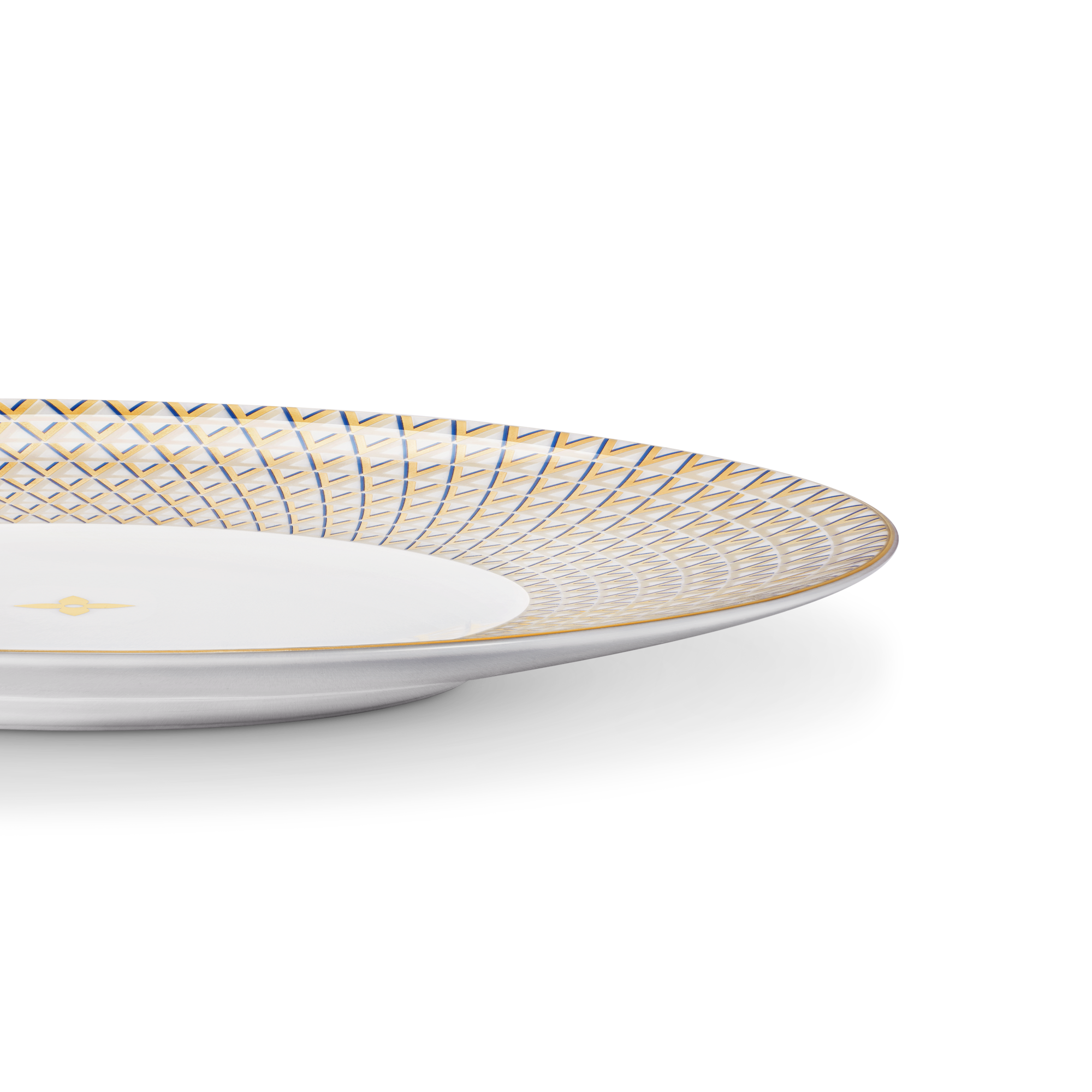 Splendor Set Of 2 Dinner Plates  in Trunks, Travel and Home