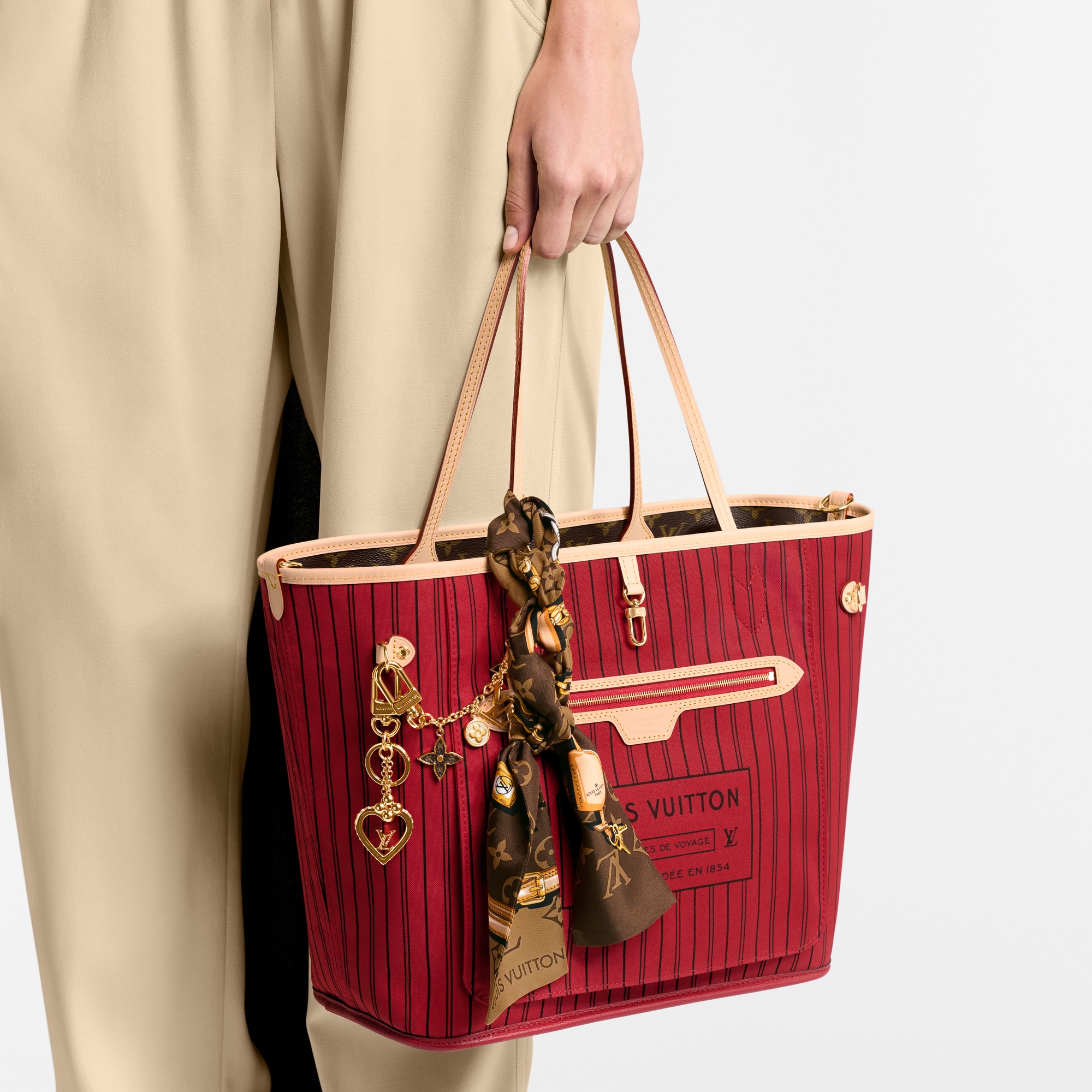 Spring Street Chain Bag Charm S00 in Women