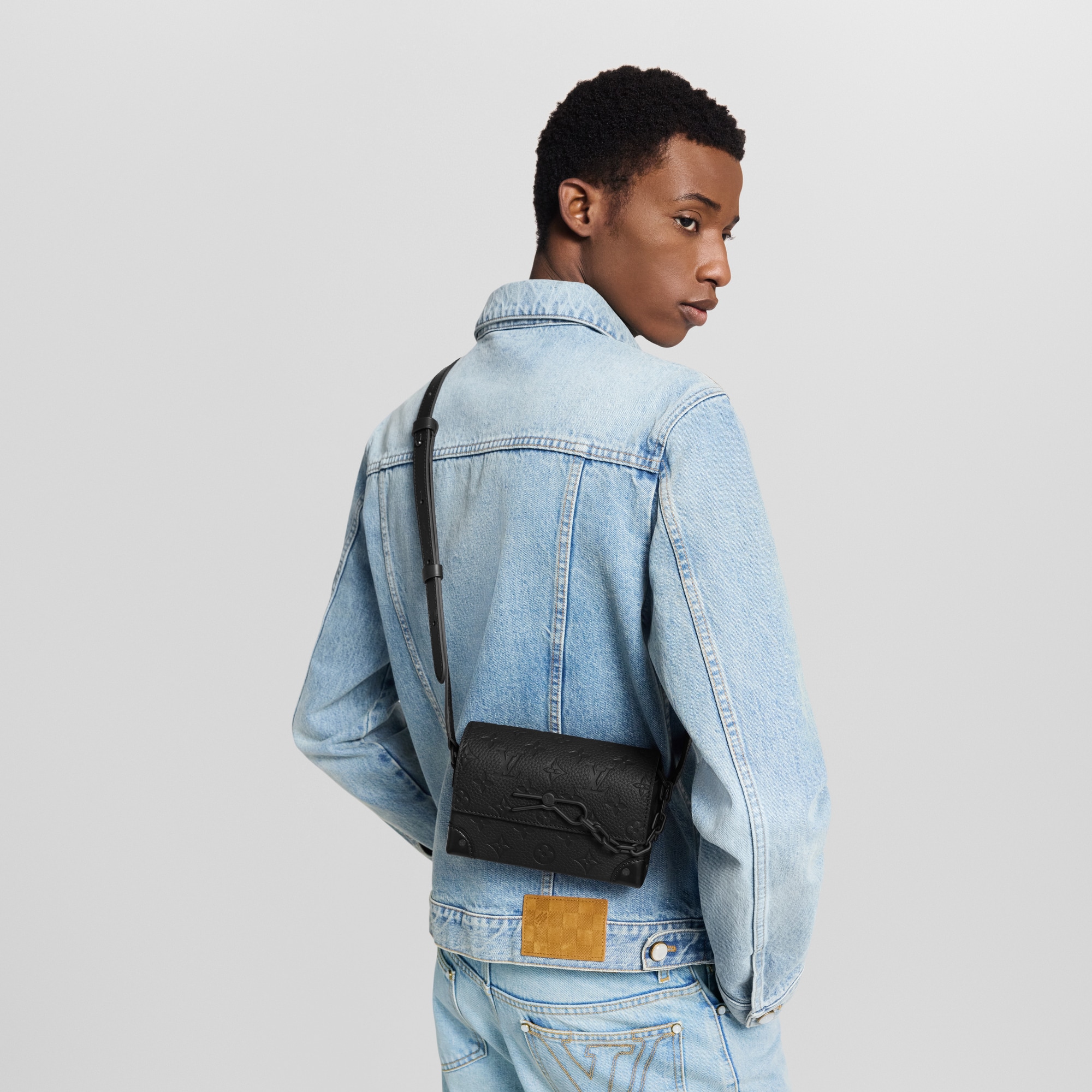 Steamer Wearable Wallet  Monogram Taurillon Leather in Men