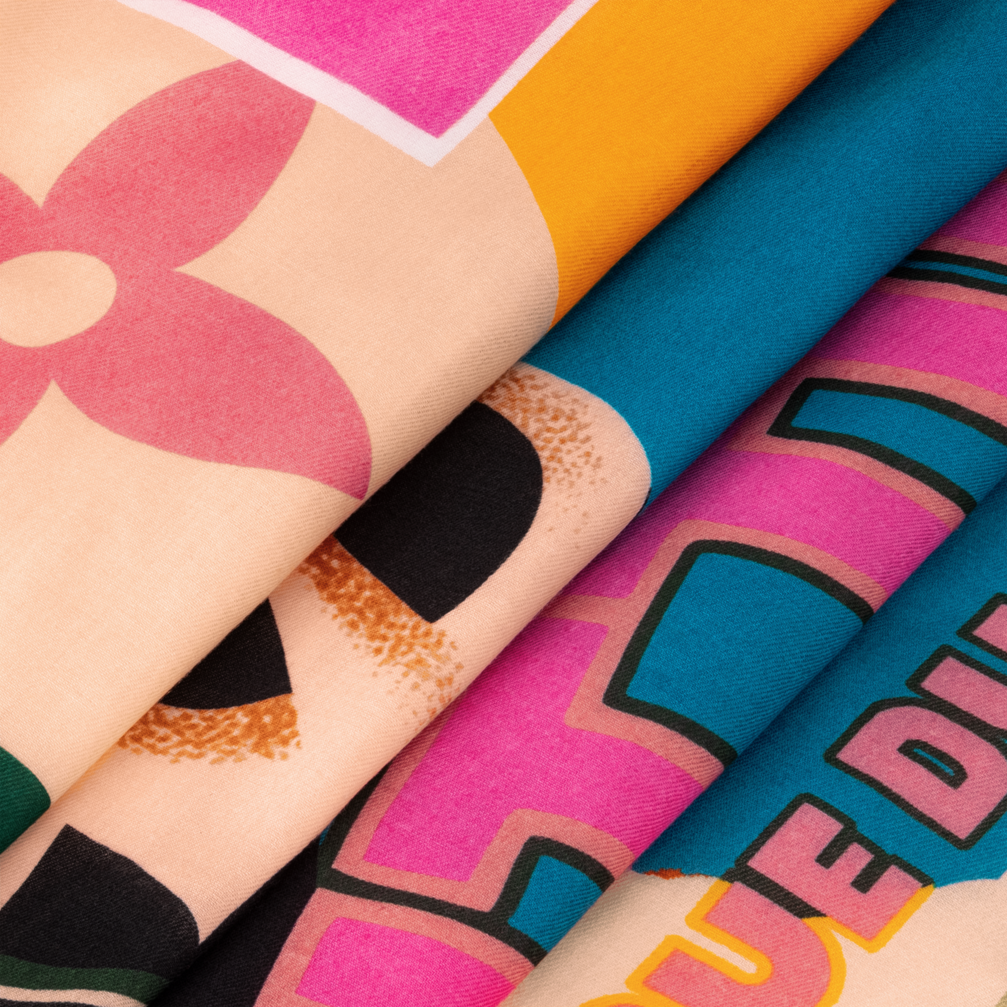 Through The Window Shawl S00 in Women