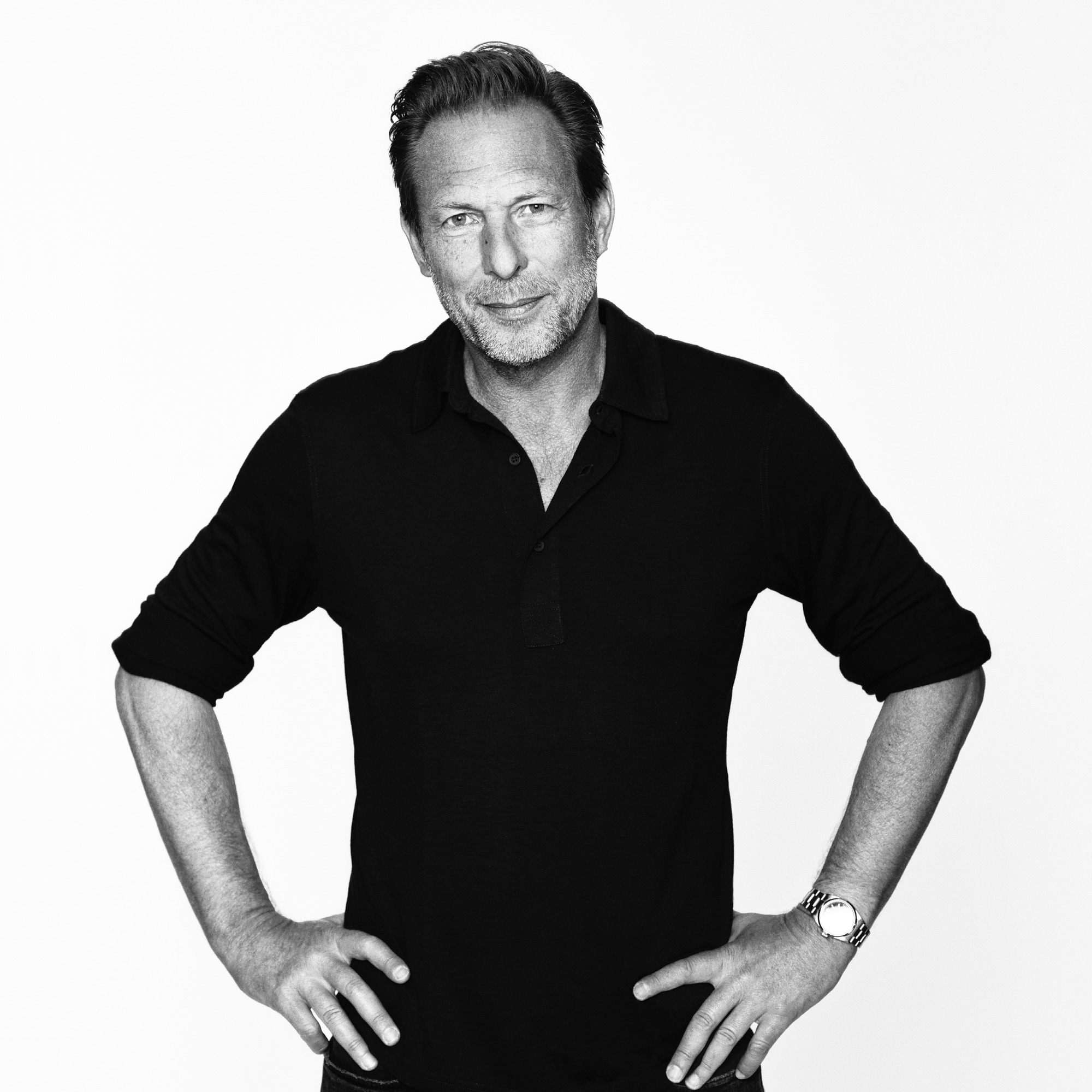 Totem Floral By Damien Langlois-Meurinne - Home and Art of Dining