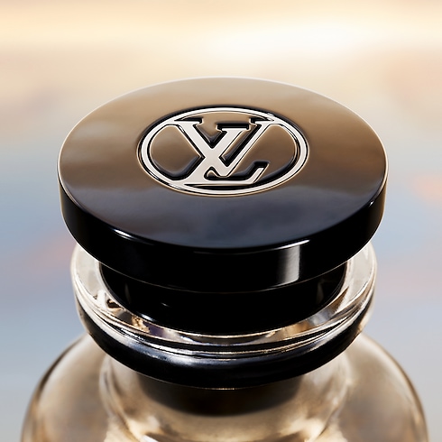 Travel Spray Refill L'Immensité in Perfumes and Beauty's Icons } collections by Louis Vuitton (Product zoom)