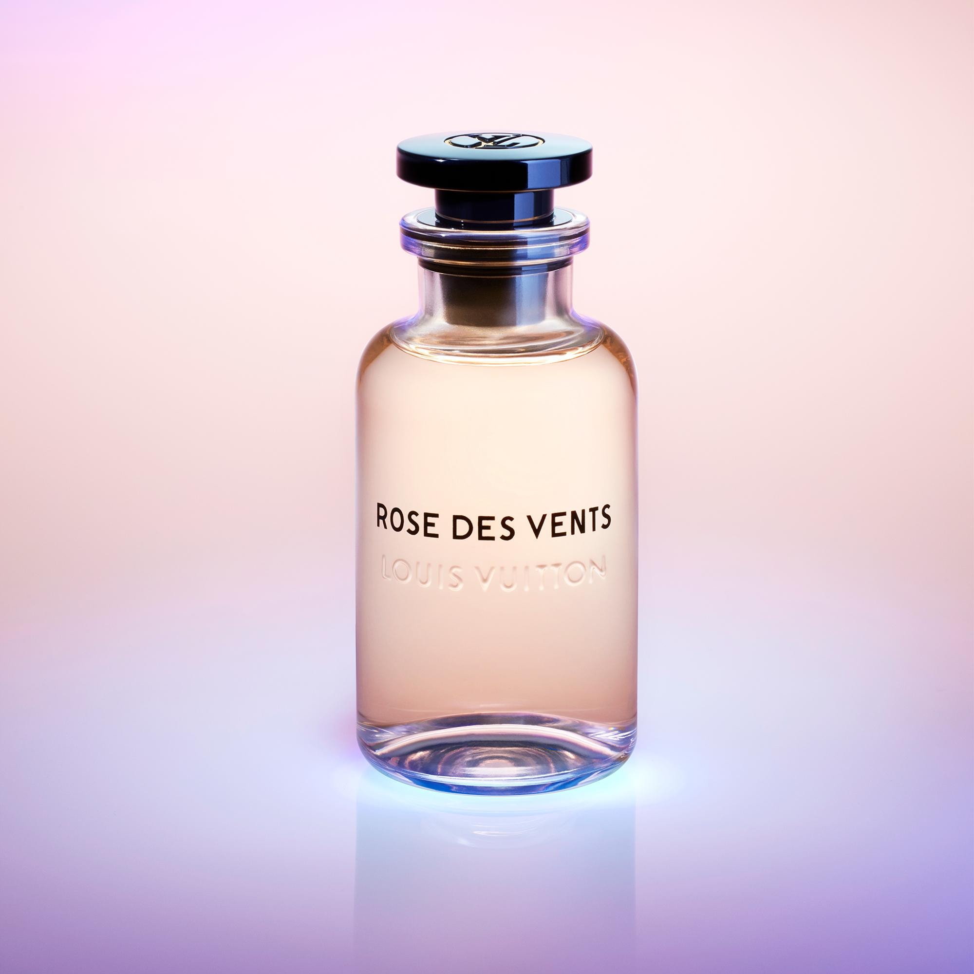 Travel Spray Rose des Vents  in Perfumes and Beauty