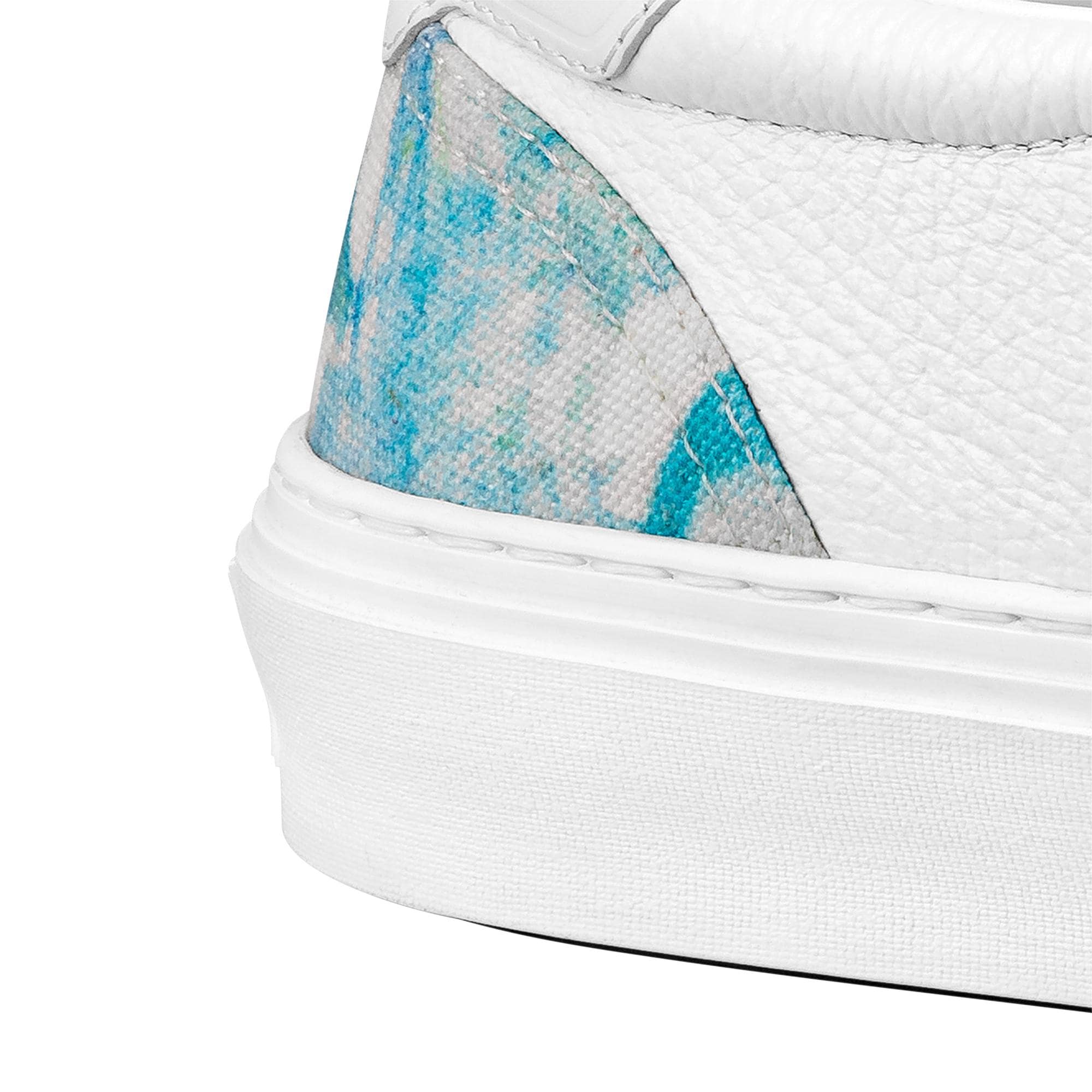 lv slip on