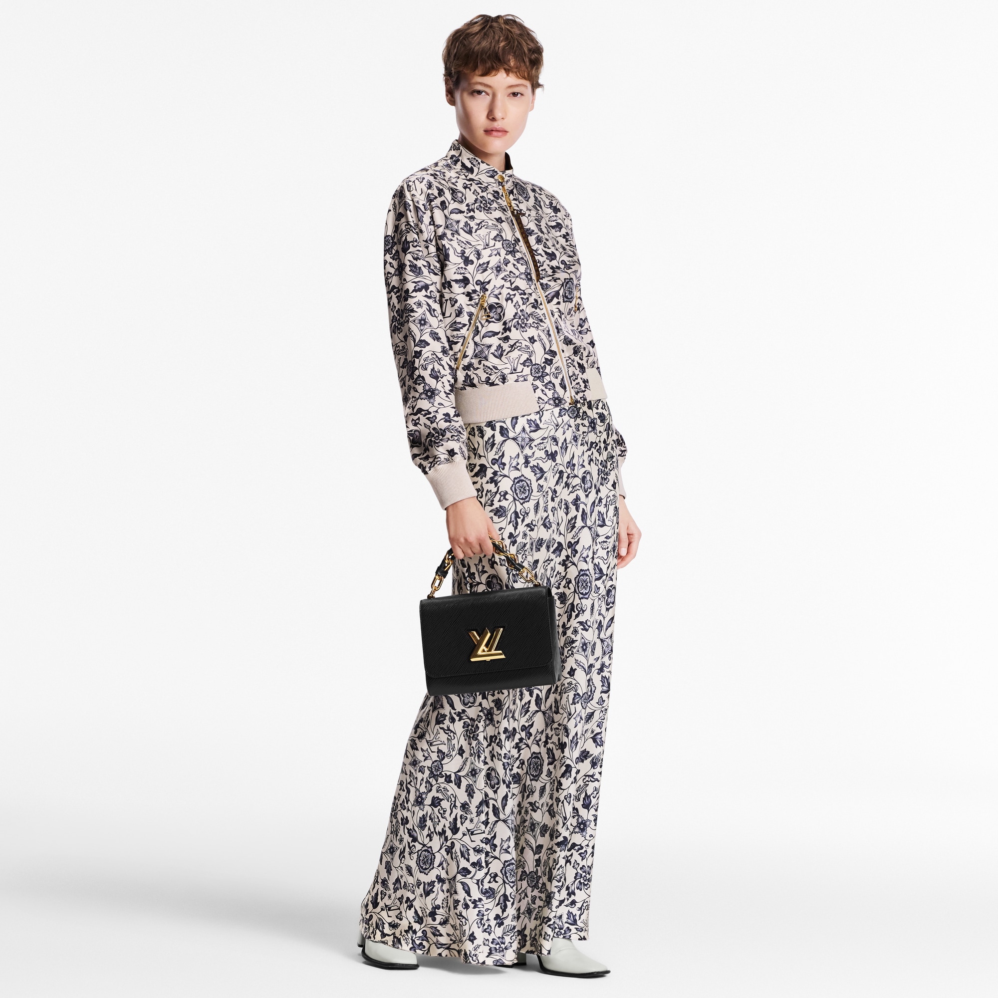 Twist MM Epi Leather in Women