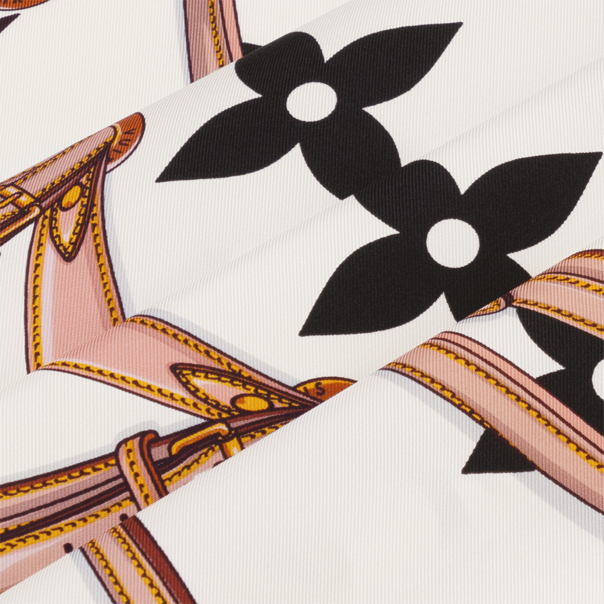 Ultimate Monogram Square 90 S00 in Women