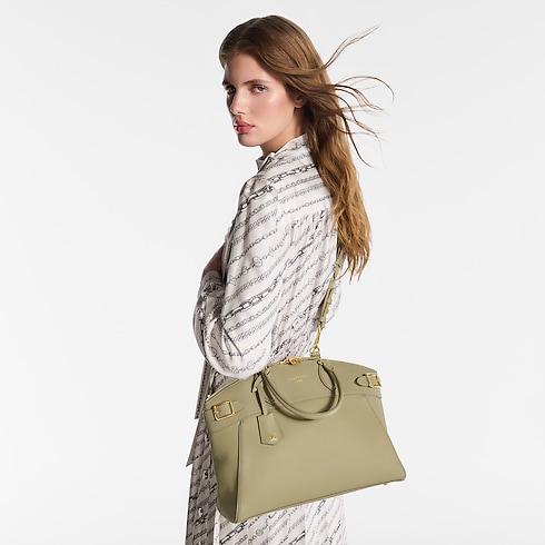 Vendôme MM High End Leathers in Women's Handbags All Collections collections by Louis Vuitton (Product zoom)