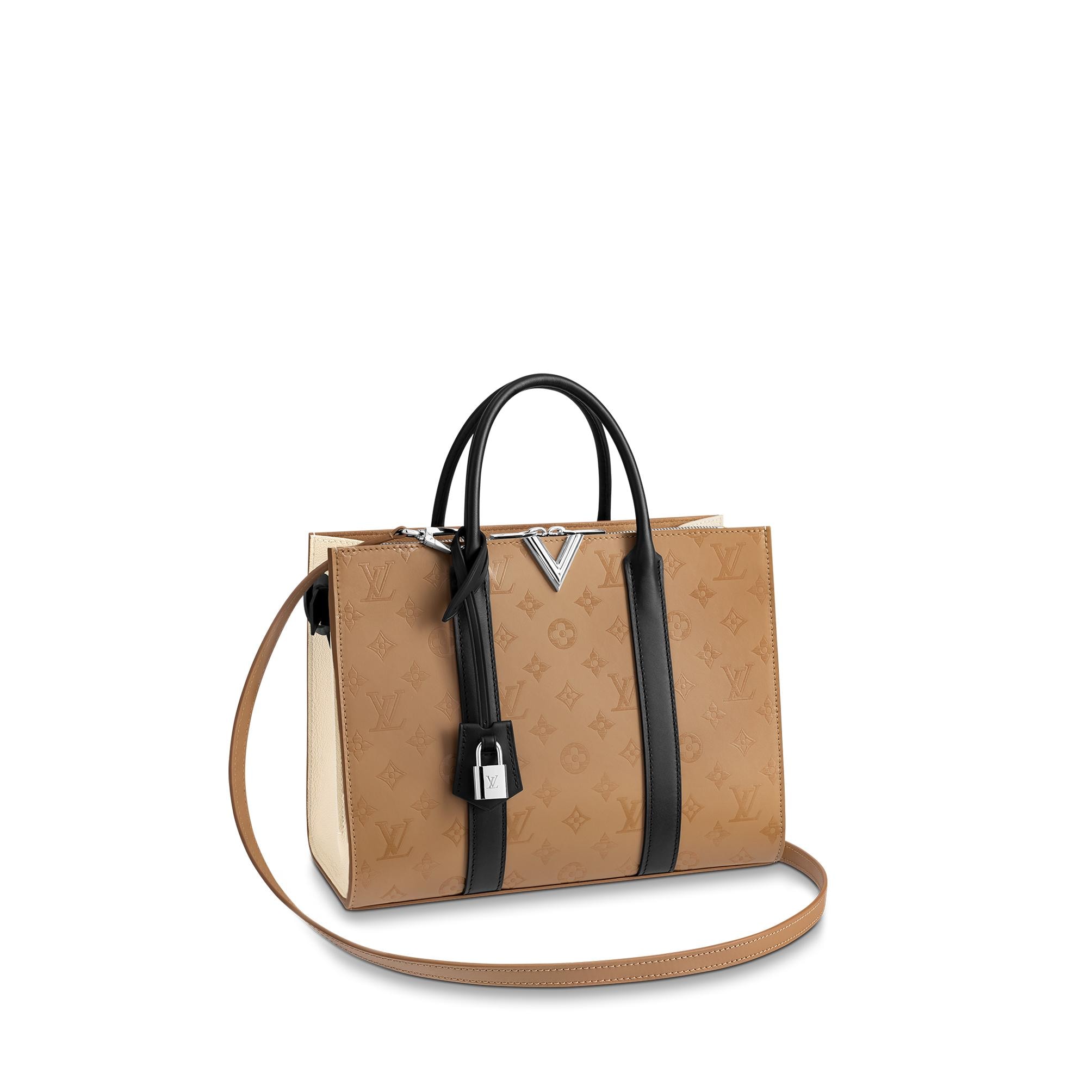 lv very tote