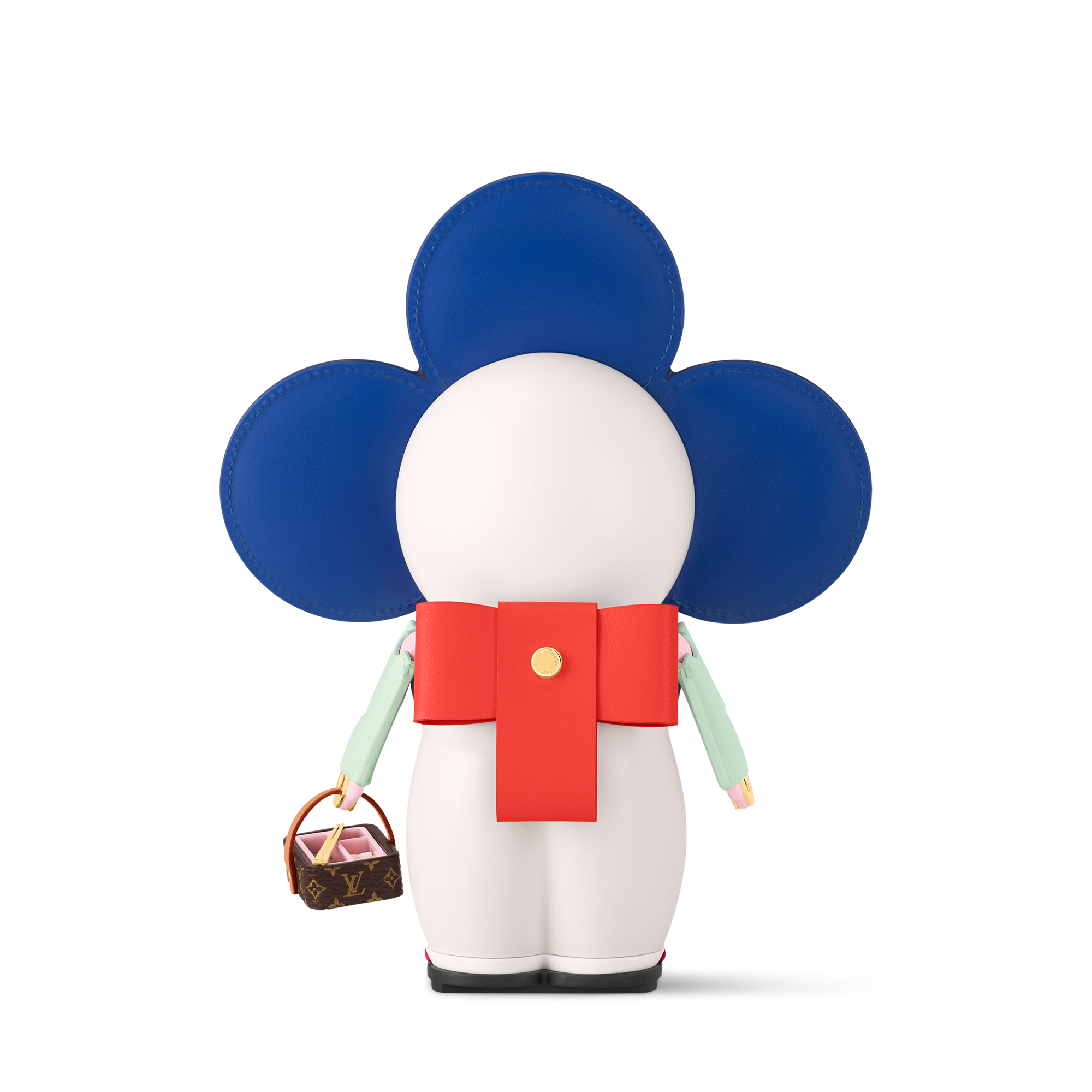 Vivienne In Tokyo   in Trunks, Travel and Home