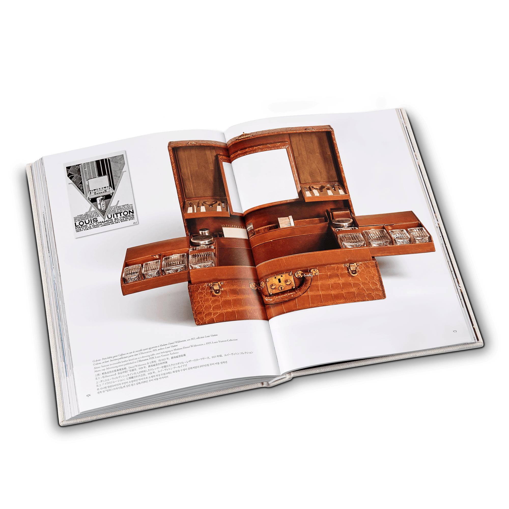 VOLEZ, VOGUEZ, VOYAGEZ - LOUIS VUITTON ALBUM - Books and Writing | LOUIS  VUITTON