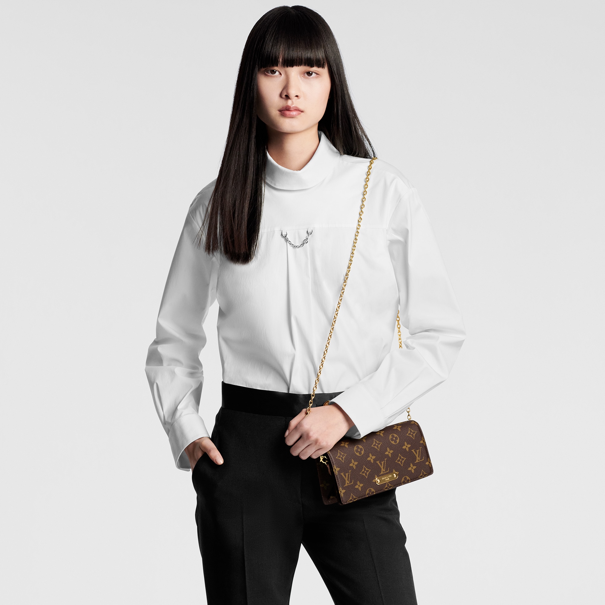 Wallet On Chain Lily Monogram Canvas in Women