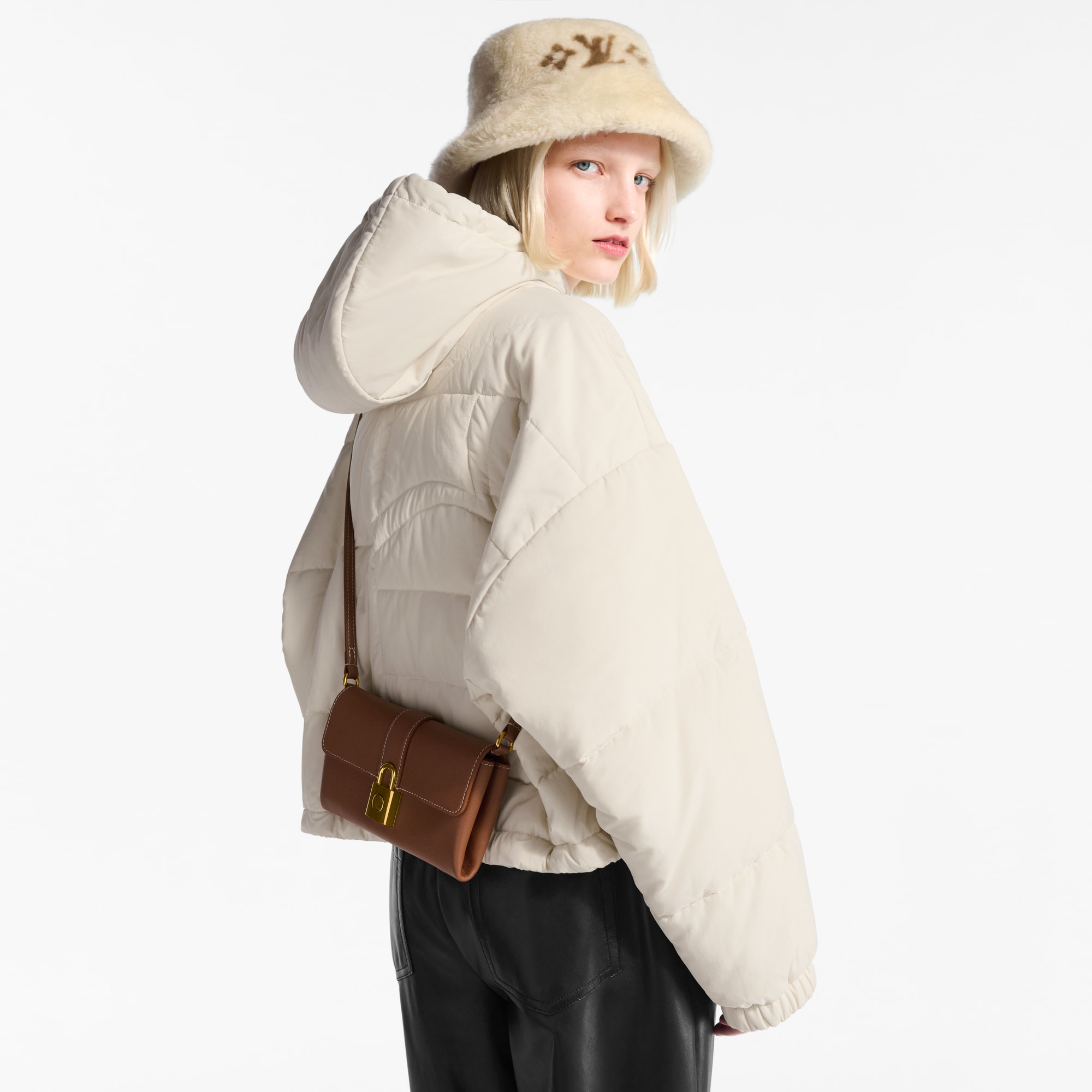 Wallet On Chain Low Key Low Key in Women