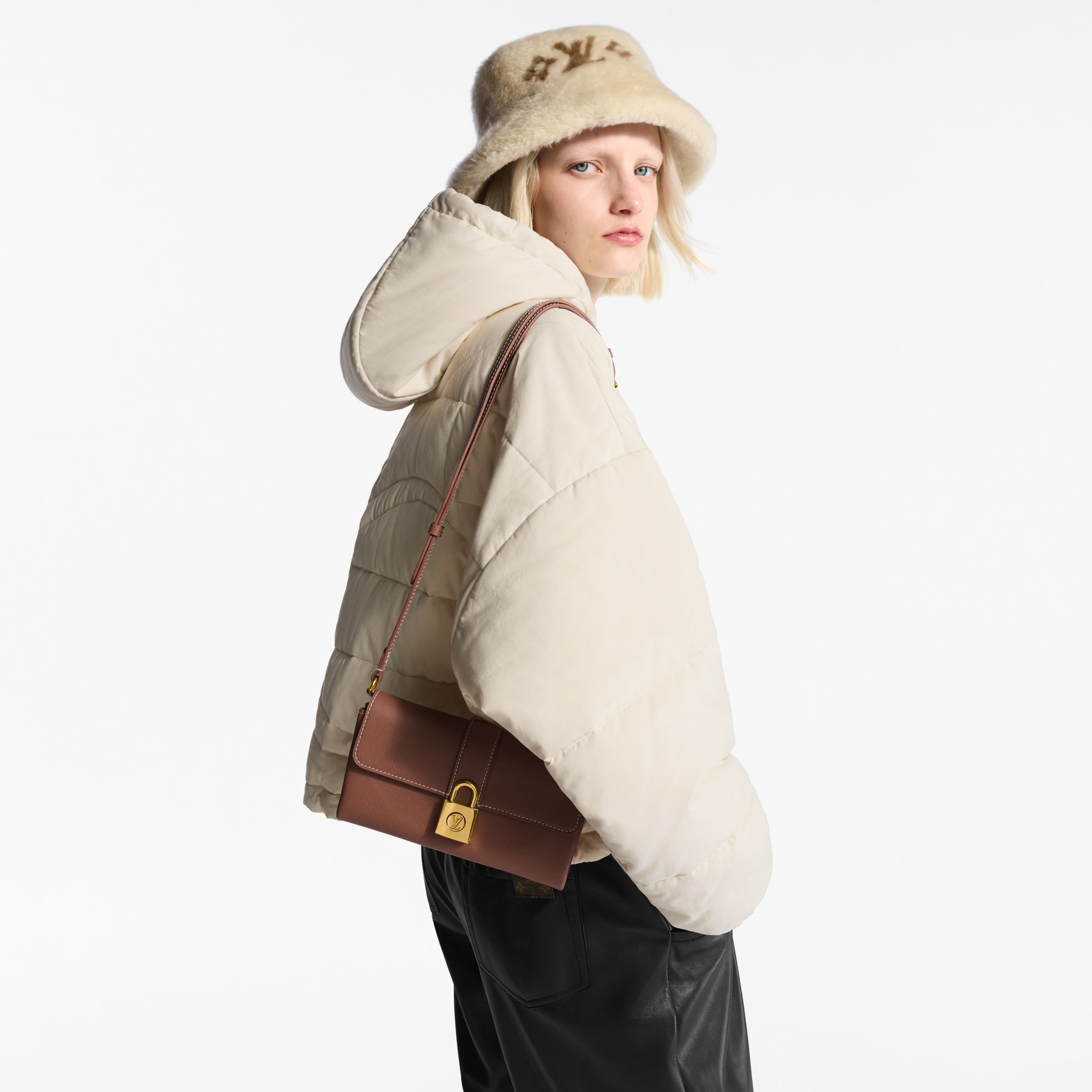 Wallet On Chain Low Key Low Key in Women