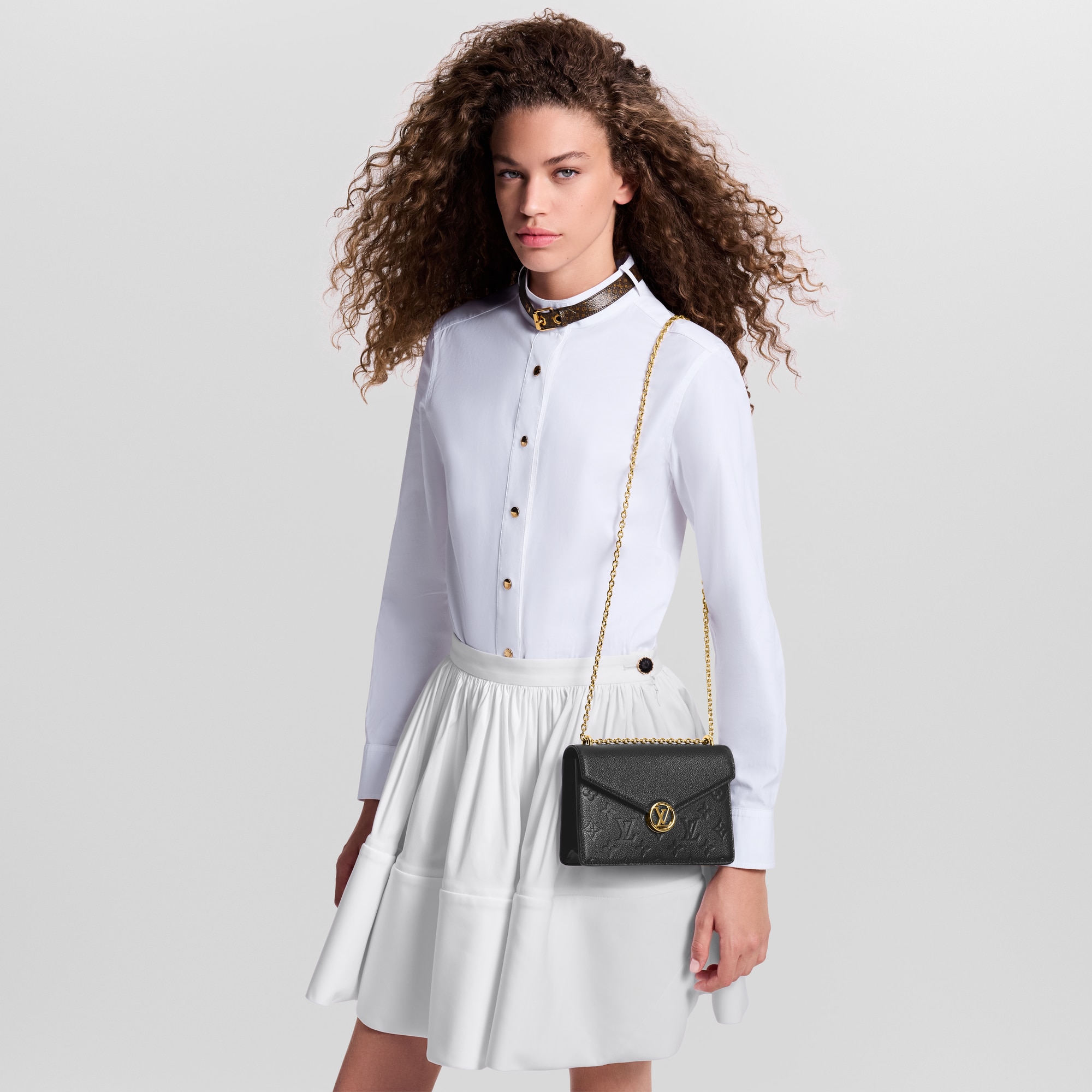 Wallet On Chain Rosy Monogram Empreinte Leather in Women