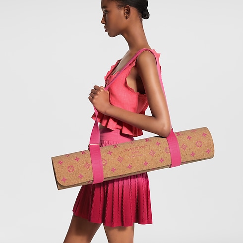 Yoga Mat S00 in Trunks, Travel and Home's Sport and Games } collections by Louis Vuitton (Product zoom)