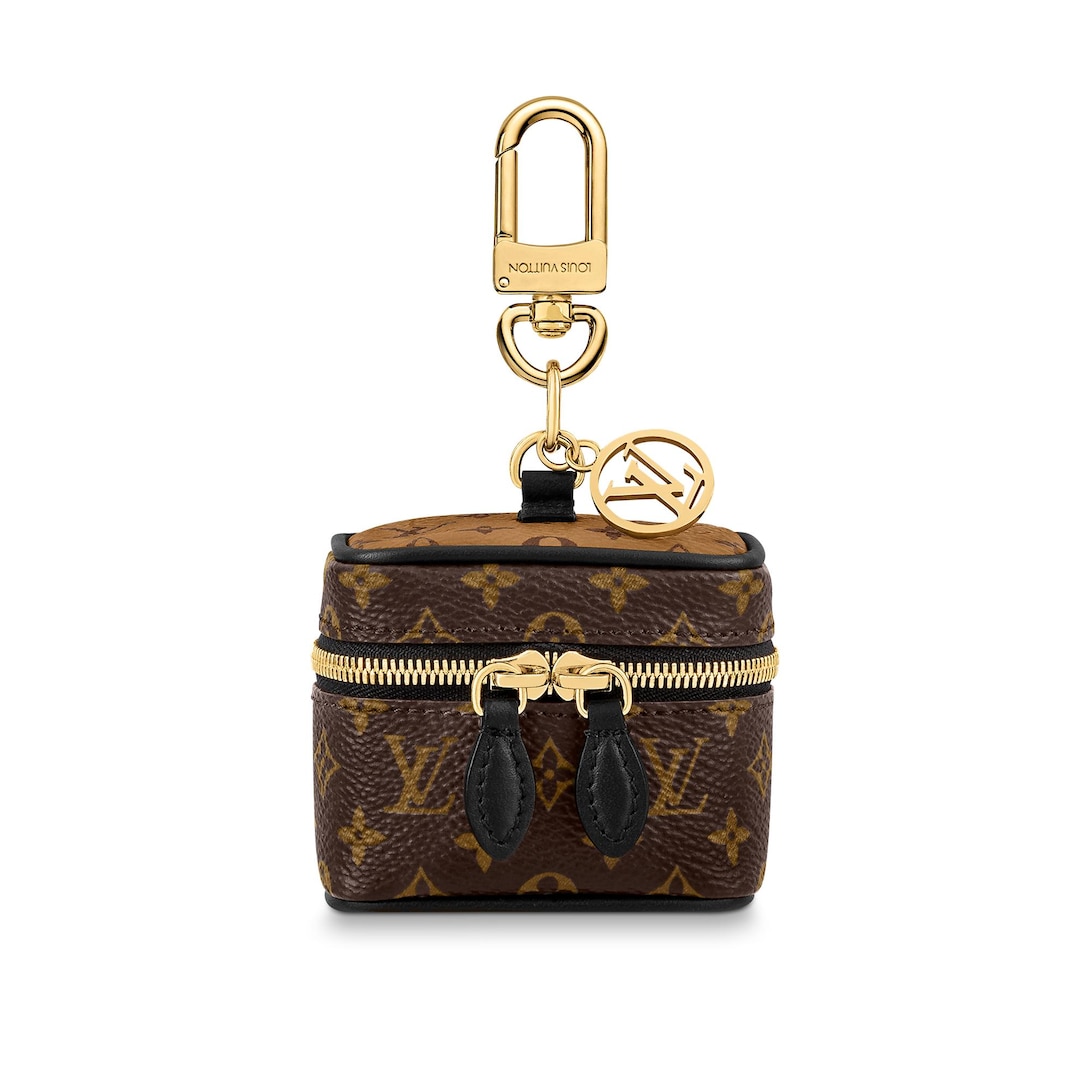 louis vuitton phone charm