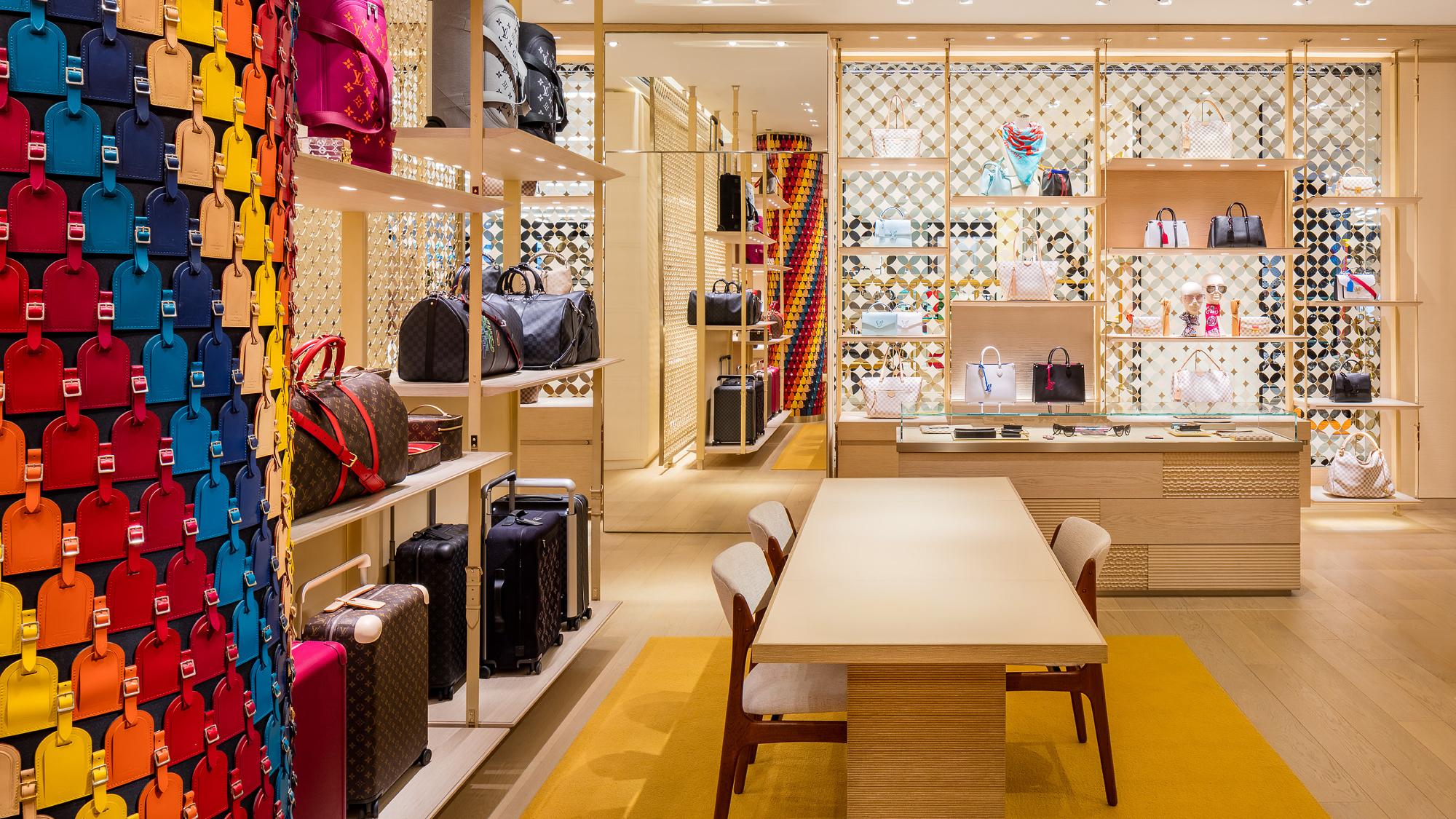 louis vuitton bags bloomingdales