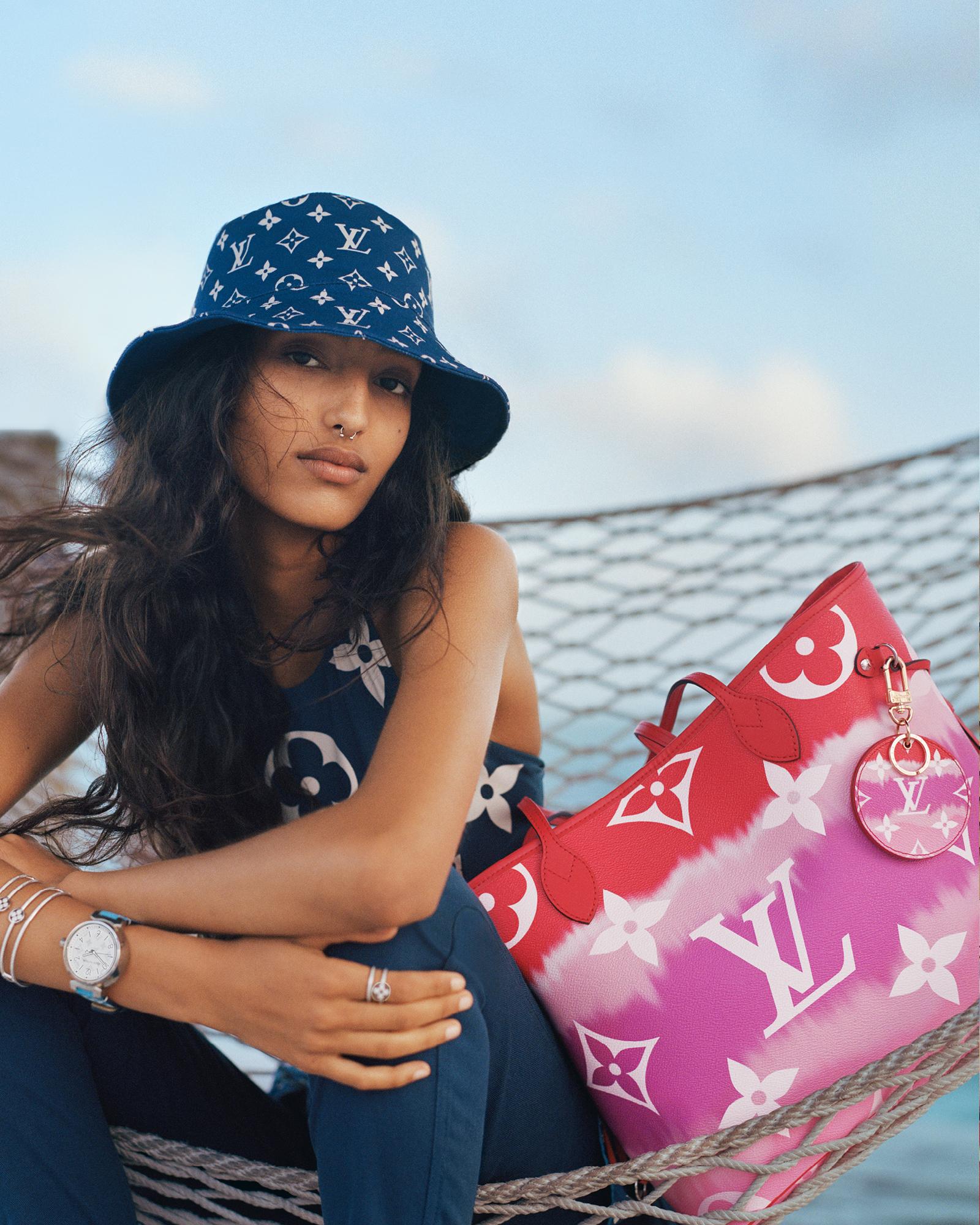 LV ESCALE - LOOK 18 - | LOUIS VUITTON