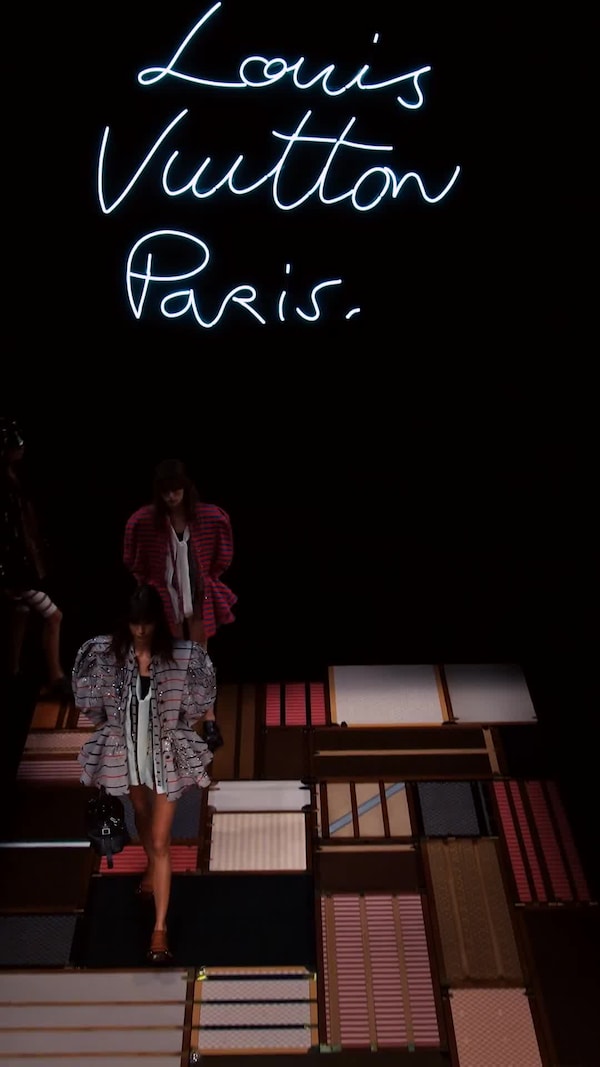 Women's Spring-Summer 2025 Show | LOUIS VUITTON